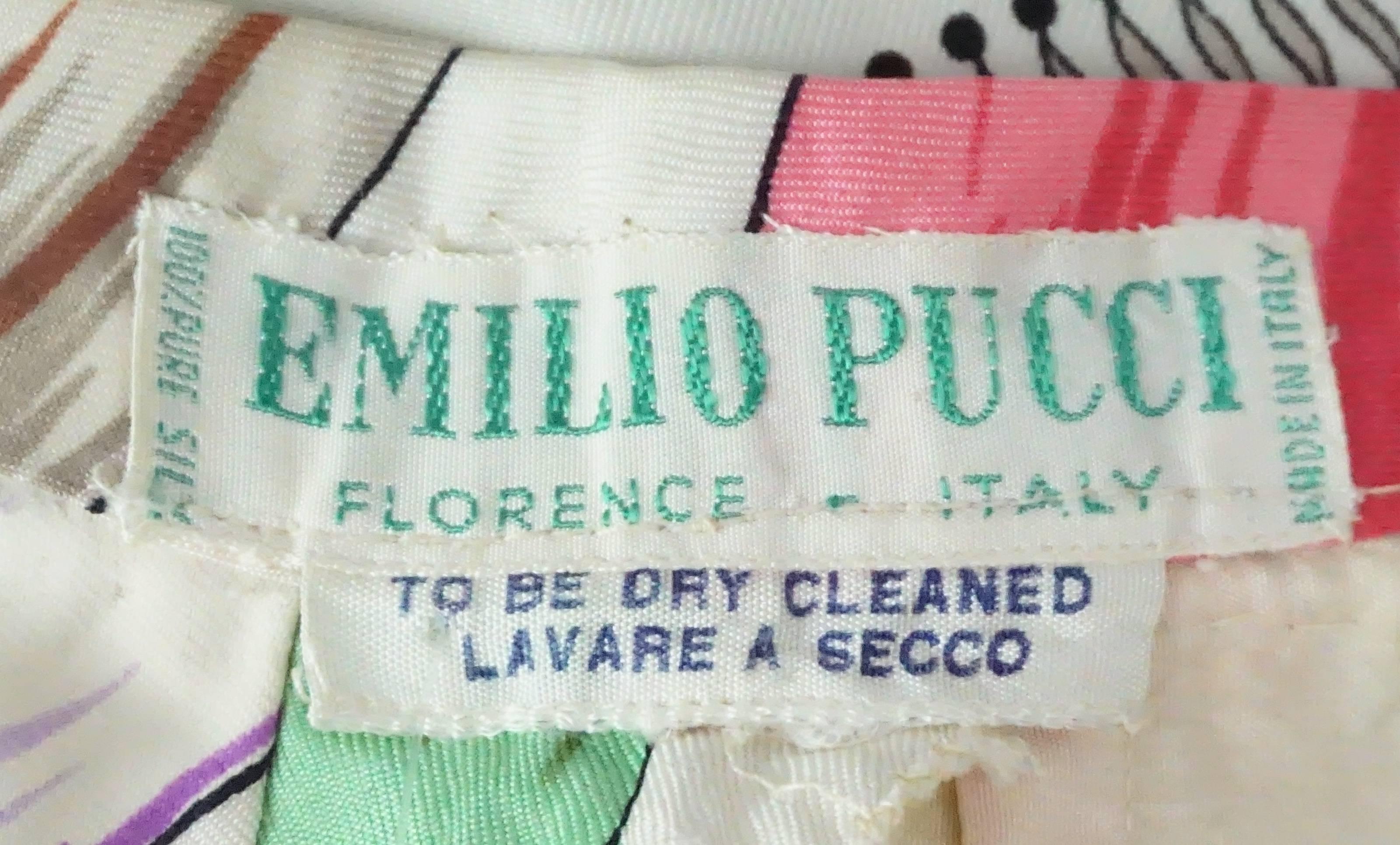 Emilio Pucci - Short en soie imprimé « Robes » ivoire et multicolore - Petit - vers les années 60 en vente 1