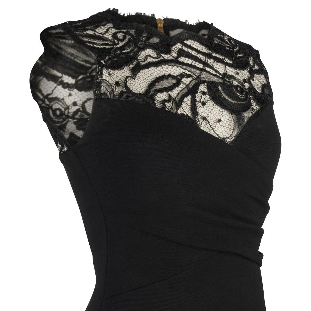 Emilio Pucci Kleid mit Spitzenausschnitt und hinterem Reißverschluss  (Schwarz) im Angebot