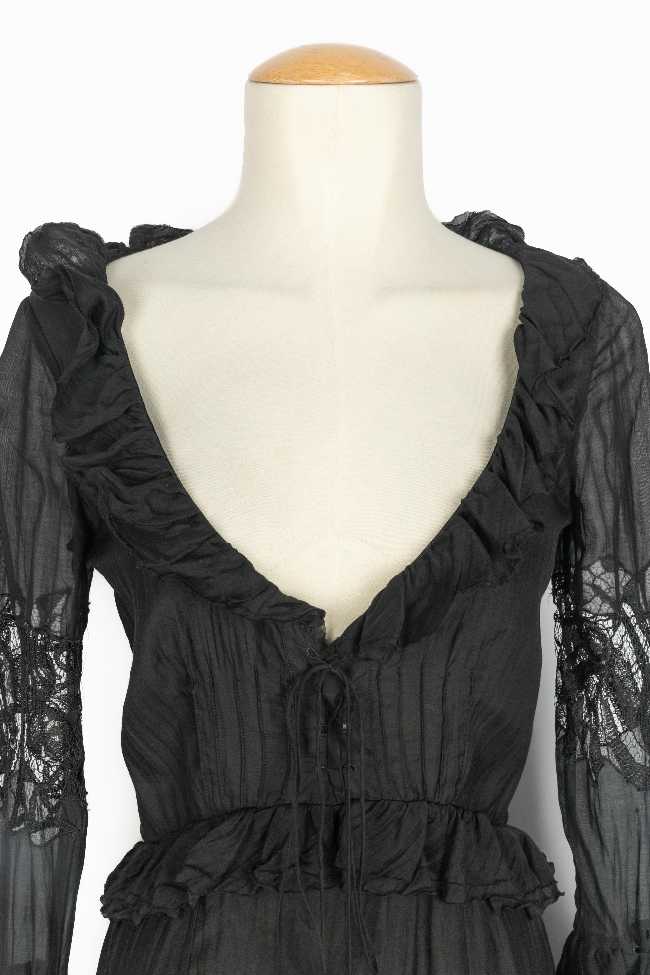 Noir Robe longue en soie Emilio Pucci en vente