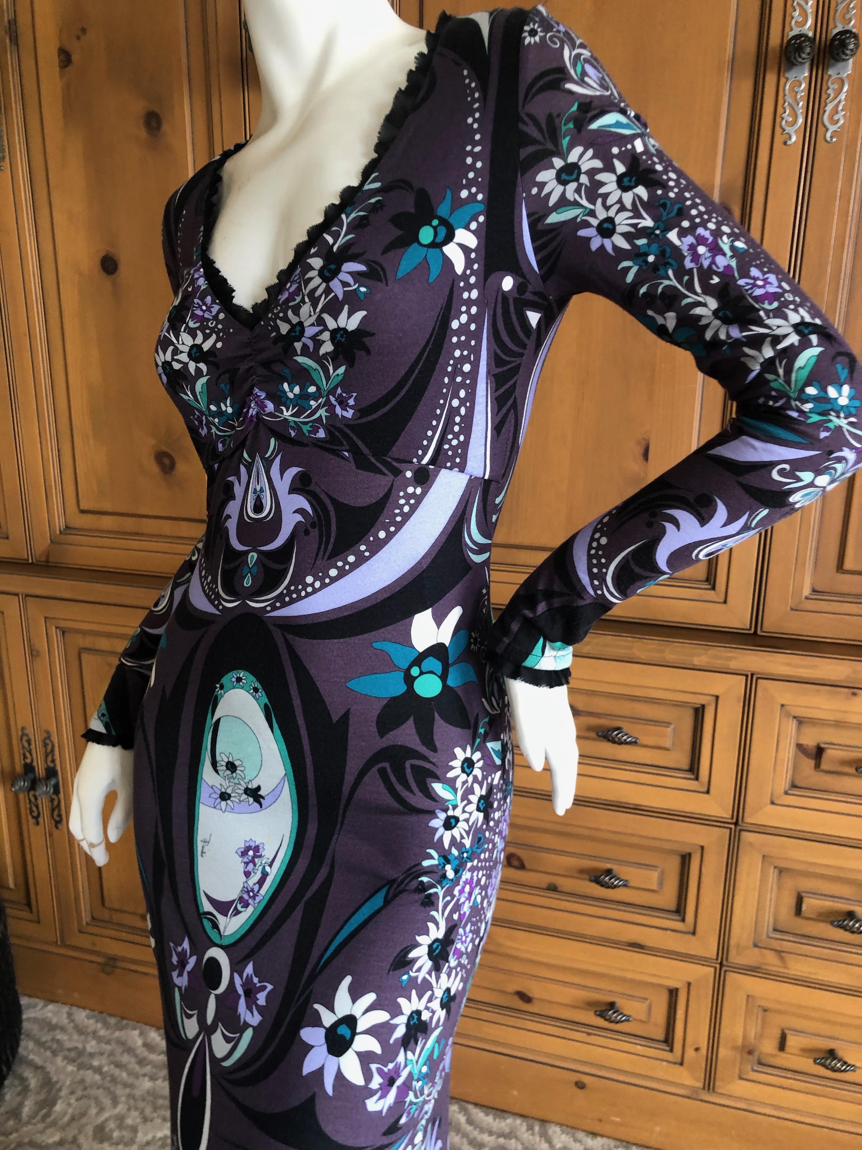 Emilio Pucci Beautiful Low Cut Evening Dress with Lace Trim
Size 6
 Bust 36