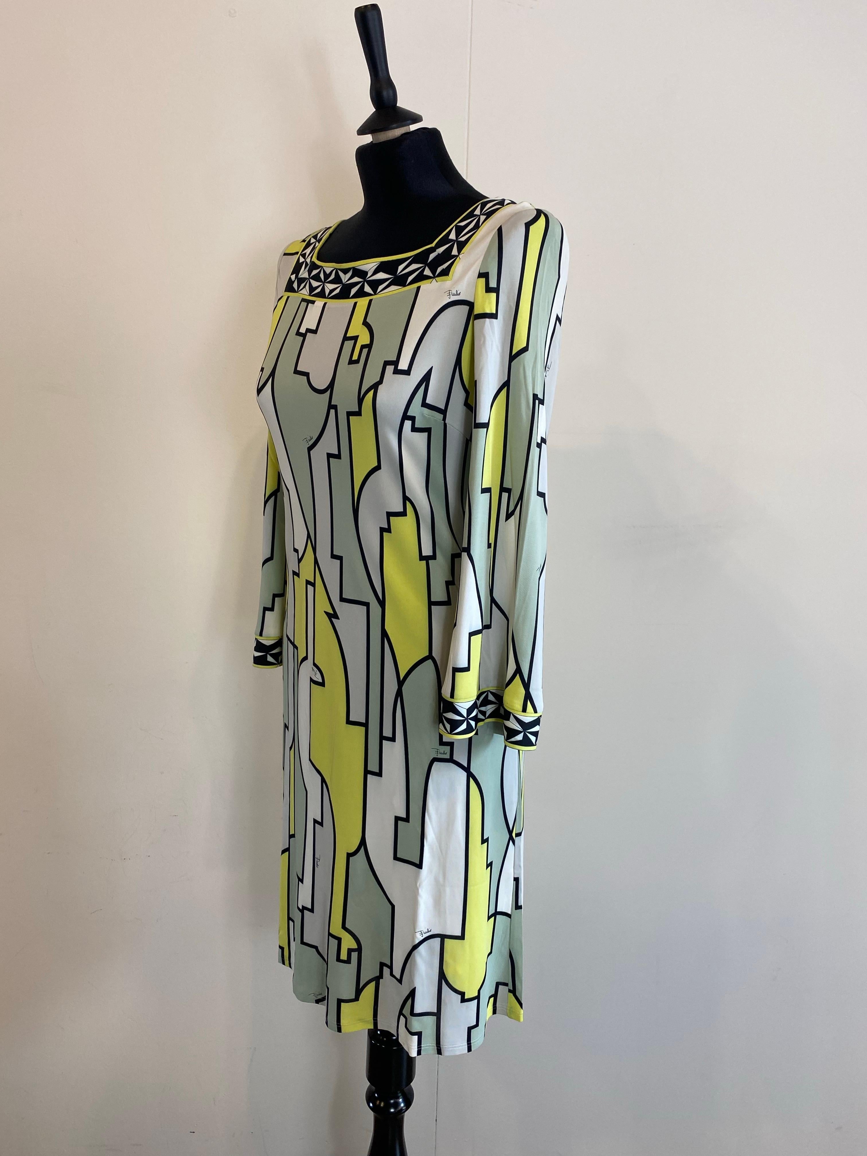 Gris Emilio Pucci Robe midi. en vente