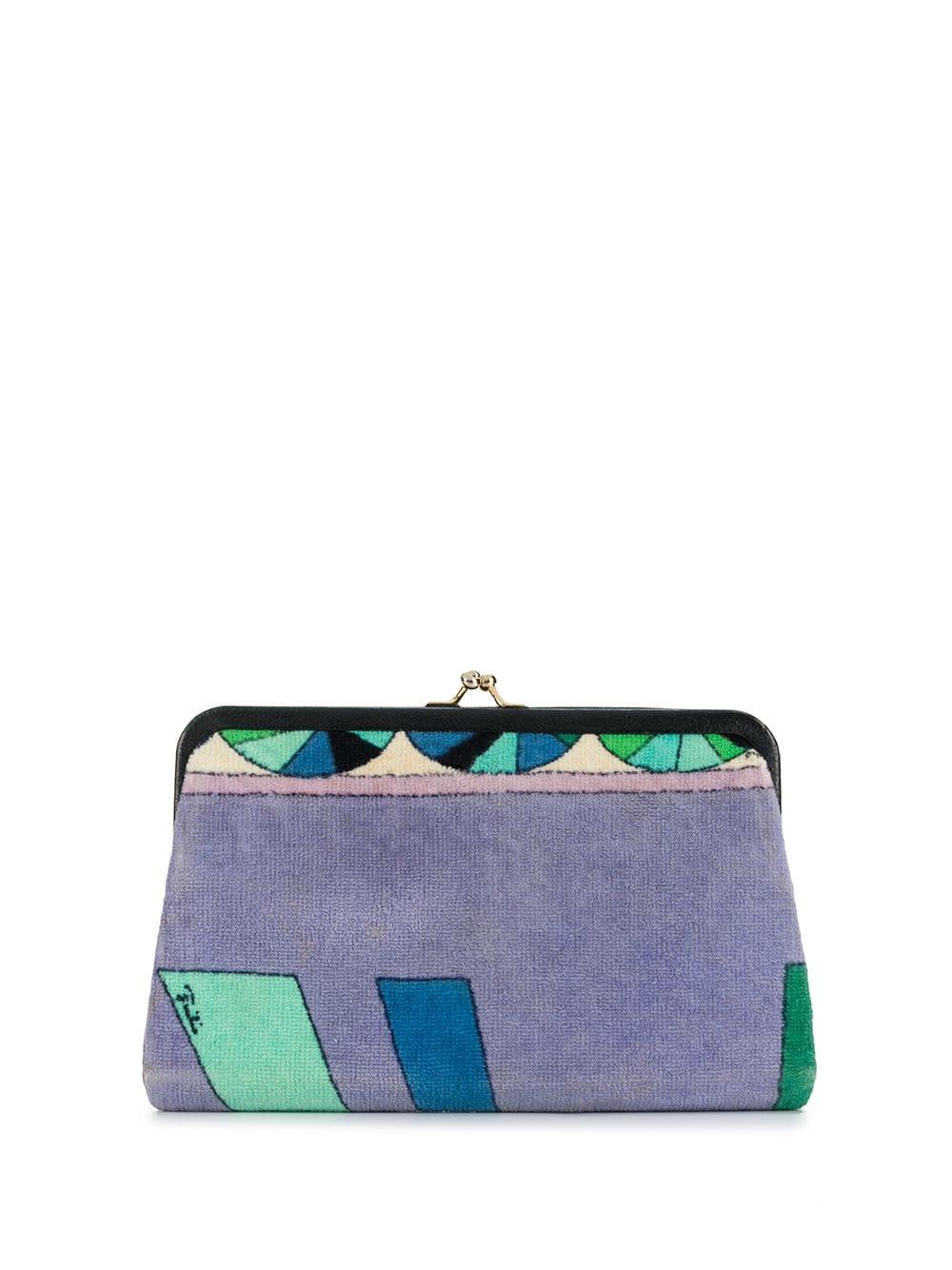 Emilio Pucci multicolour cotton print velvet clutch bag featuring an abstract print, a top claps fastening, and an internal logo stamp.
In good vintage condition. Made in Italy.
We guarantee you will receive this iconic bag as described and showed