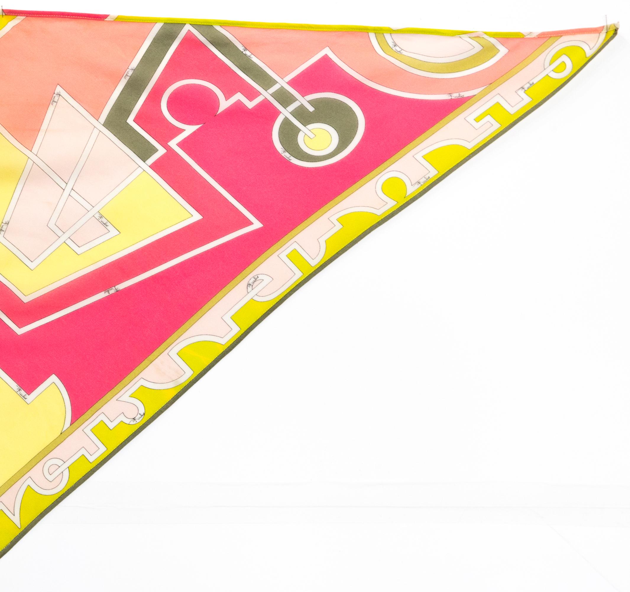 Emilio Pucci Pañuelo triangular de seda multicolor Naranja en venta
