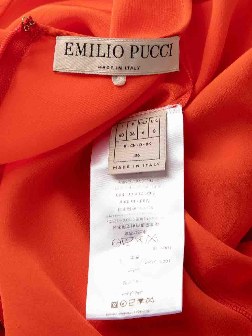 Emilio Pucci Orangefarbene drapierte Seidenbluse Größe S im Angebot 1