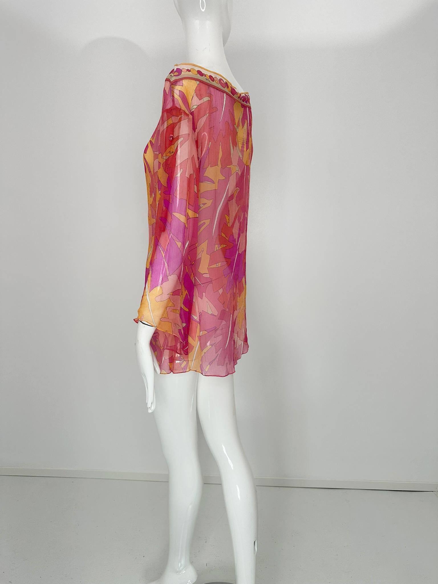 Emilio Pucci - Top a tunica in chiffon di seta trasparente con stampa rosa e fogliame tropicale 8 in vendita 1