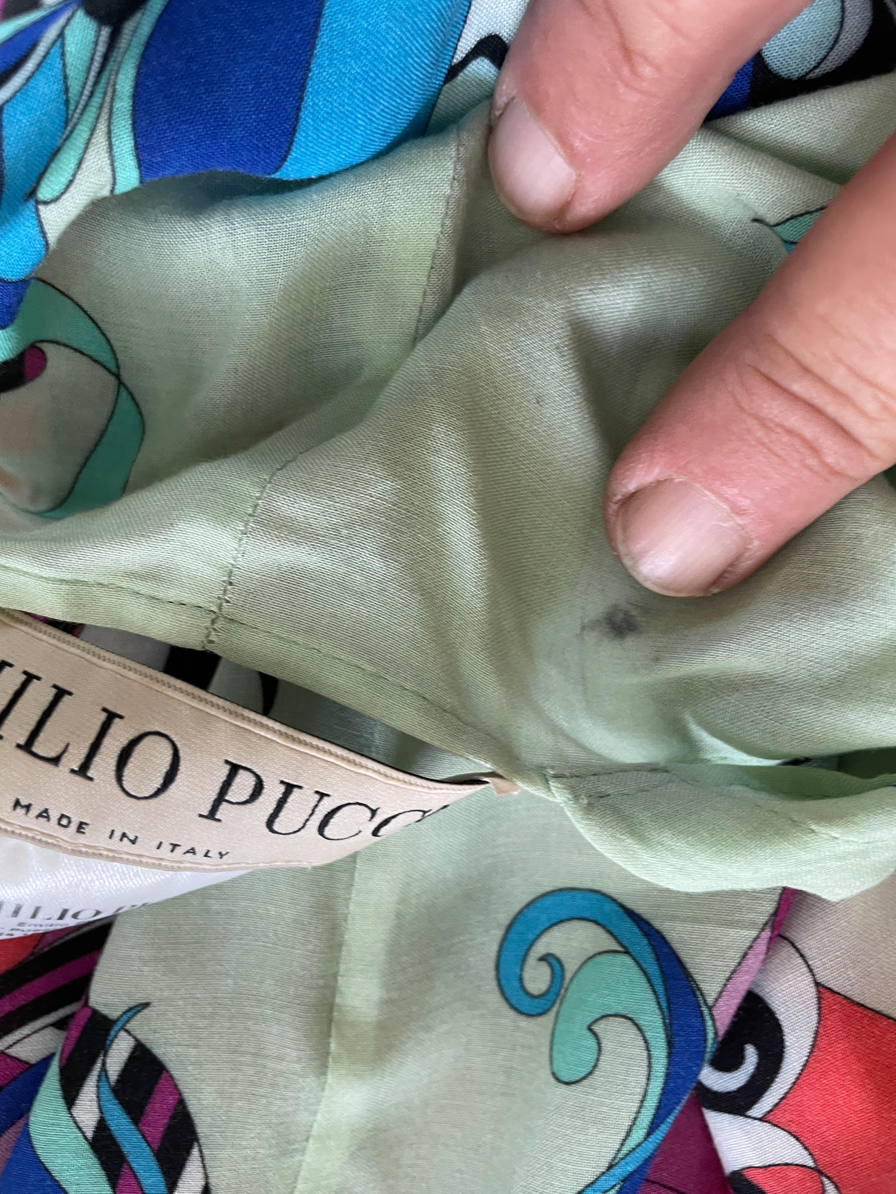Emilio Pucci Rosa Vintage Kaftan-Kleid mit kalten Schultern und Knopfleiste 5