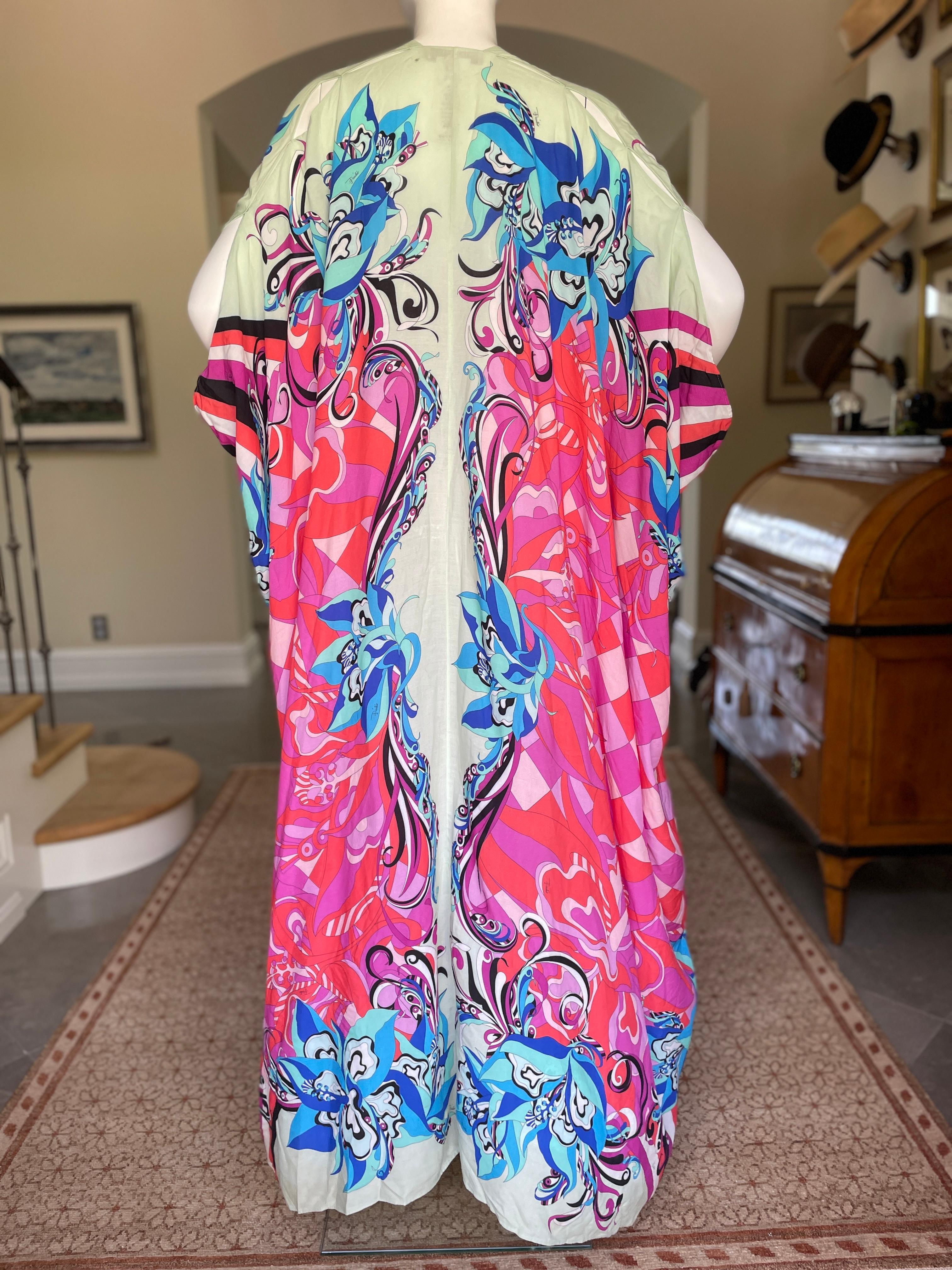 Emilio Pucci Rosa Vintage Kaftan-Kleid mit kalten Schultern und Knopfleiste im Zustand „Gut“ in Cloverdale, CA
