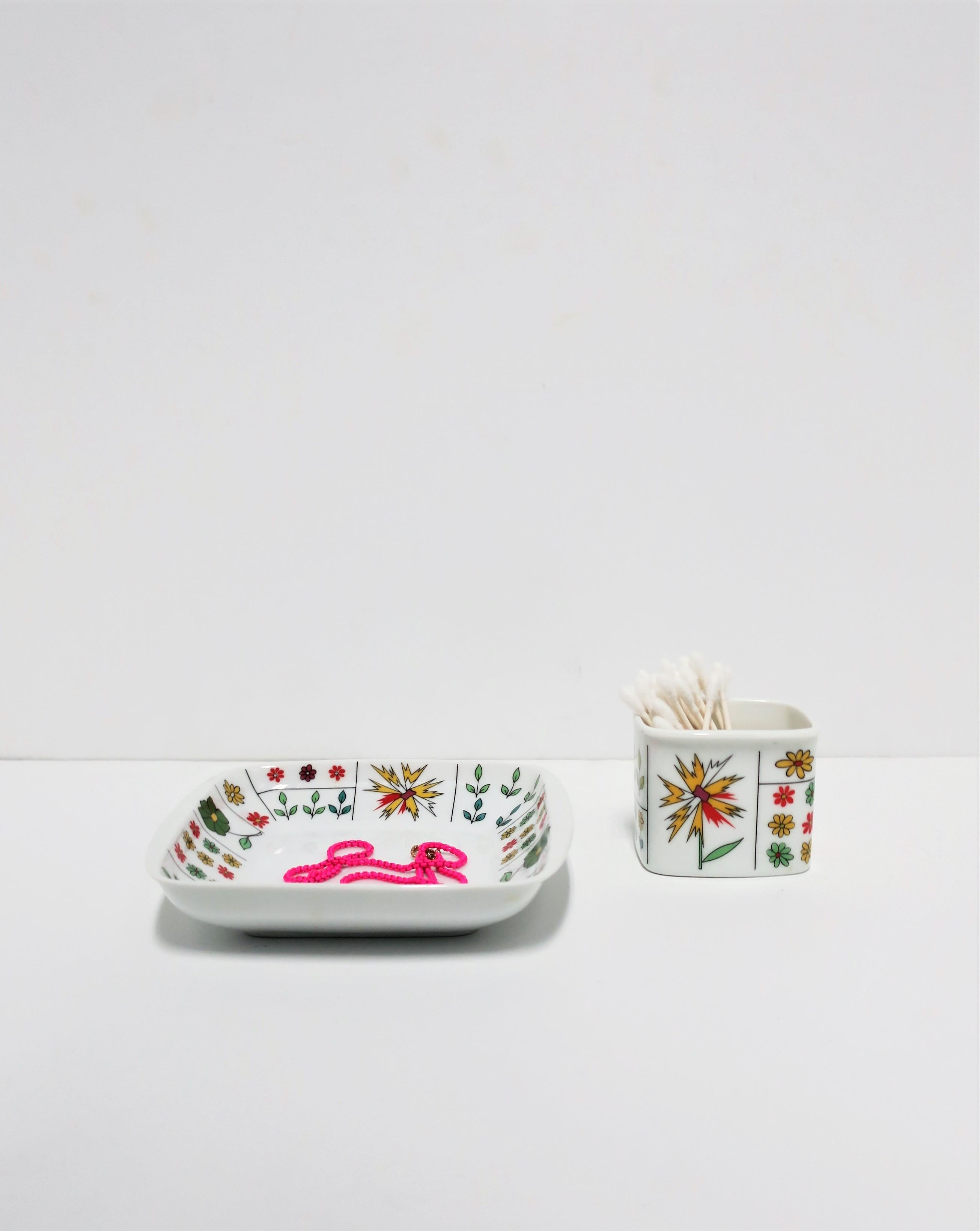 Emilio Pucci & Hans Theo Baumann Porcelain Cig Vessel for Rosenthal Studio-Line For Sale 2