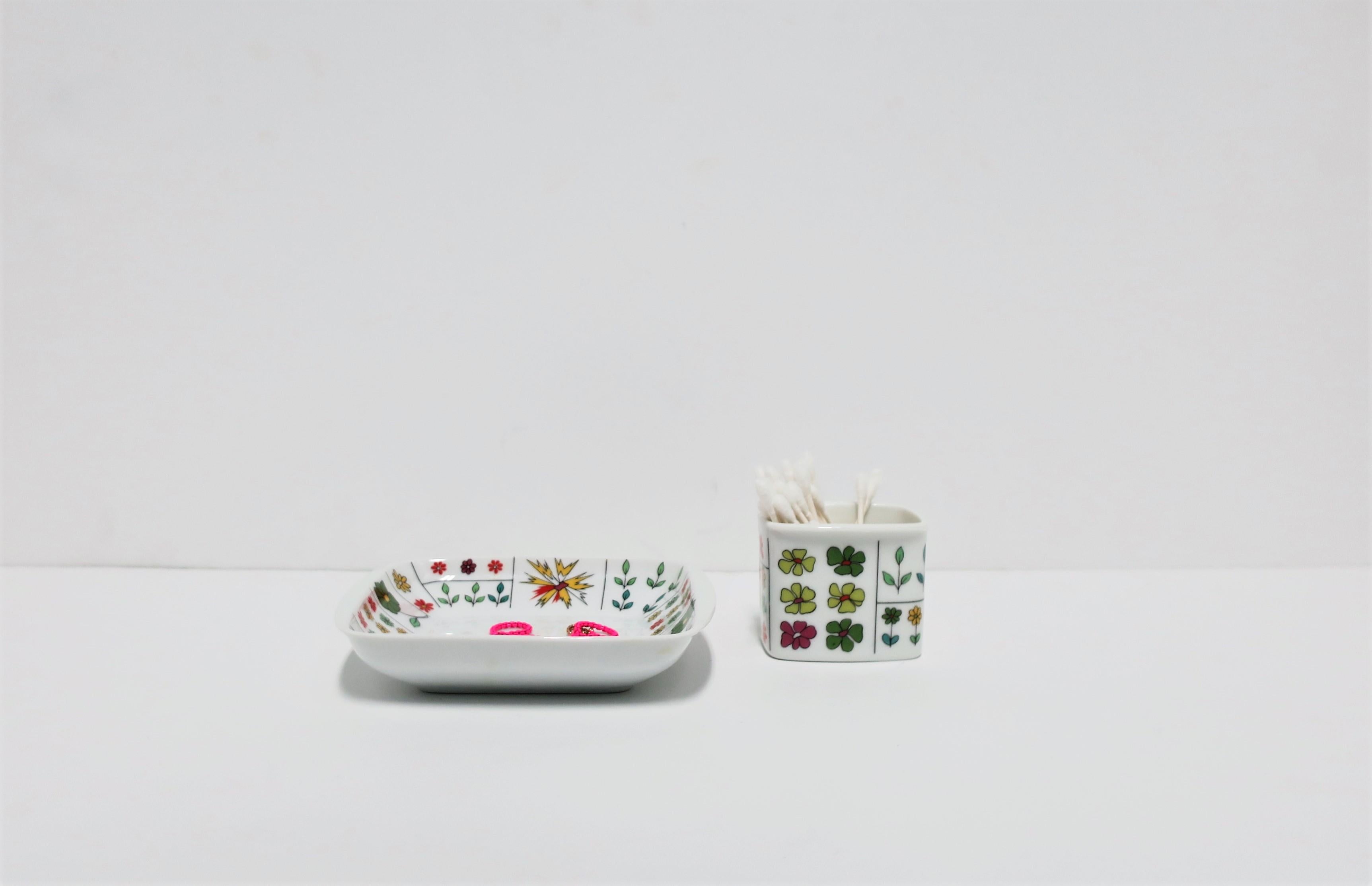 Emilio Pucci & Hans Theo Baumann Porcelain Cig Vessel for Rosenthal Studio-Line For Sale 1