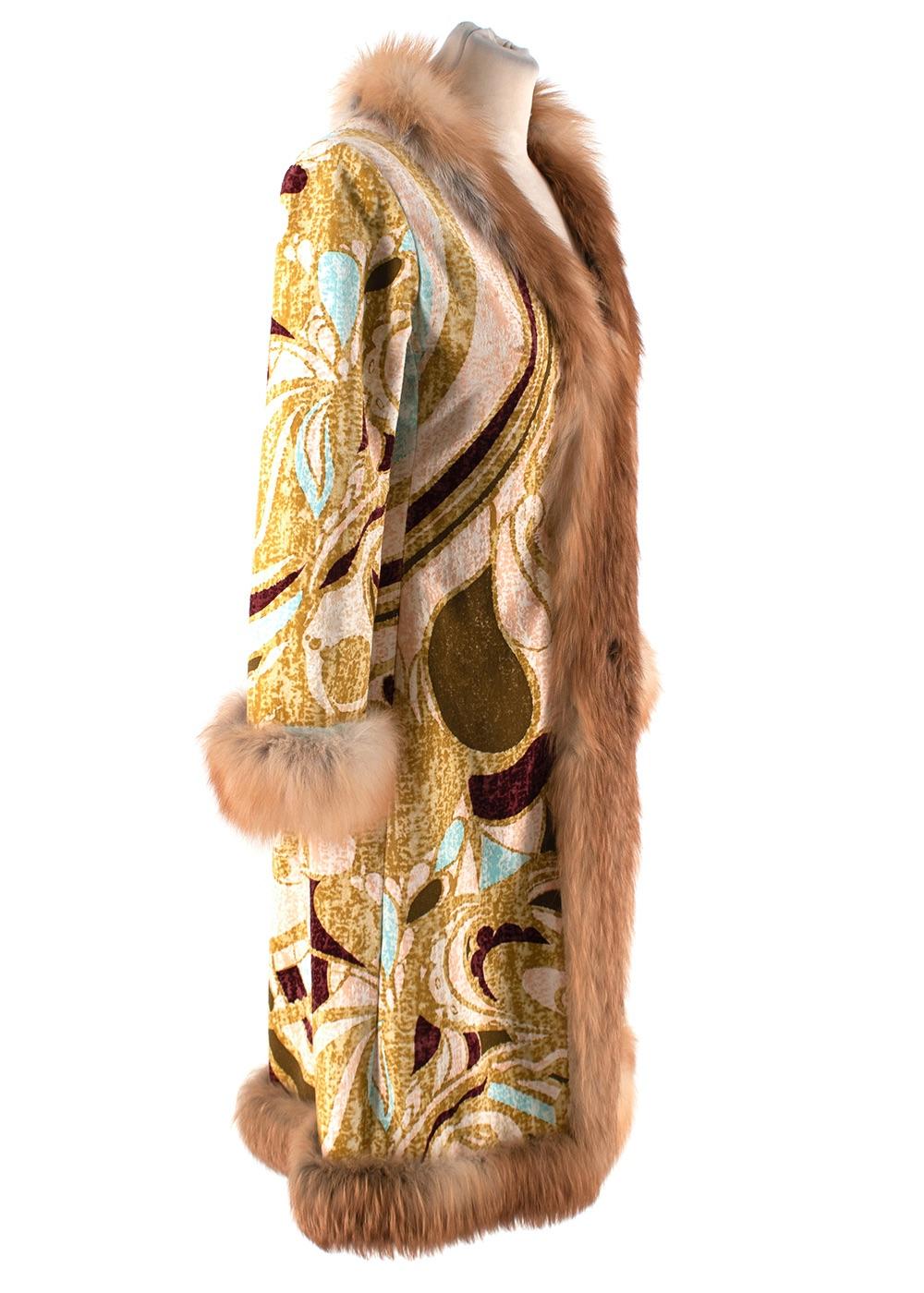 Emilio Pucci Printed Velour & Fox-Fur Trimmed Coat

- Incredible, 70's-style Penny Lane coat with all over abstract print, and fox fur-trimmed front and cuffs
- Hook and eye closure
- Lined in green silk-blend jacquard 

Shoulder: 35.5 cm 
Chest: 44