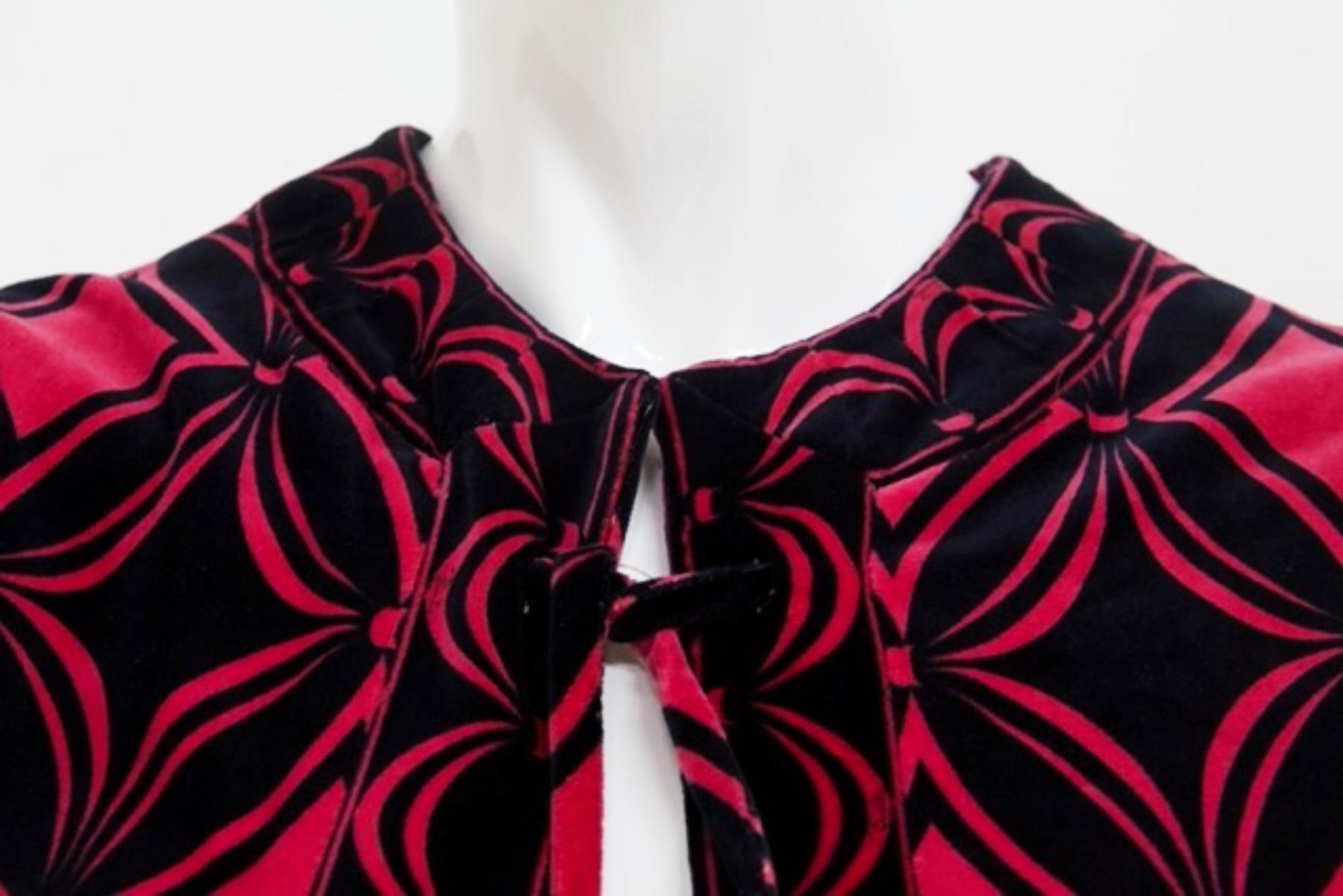 Emilio Pucci Psychedelic Velvet Two Pieces Suit For Sale 12