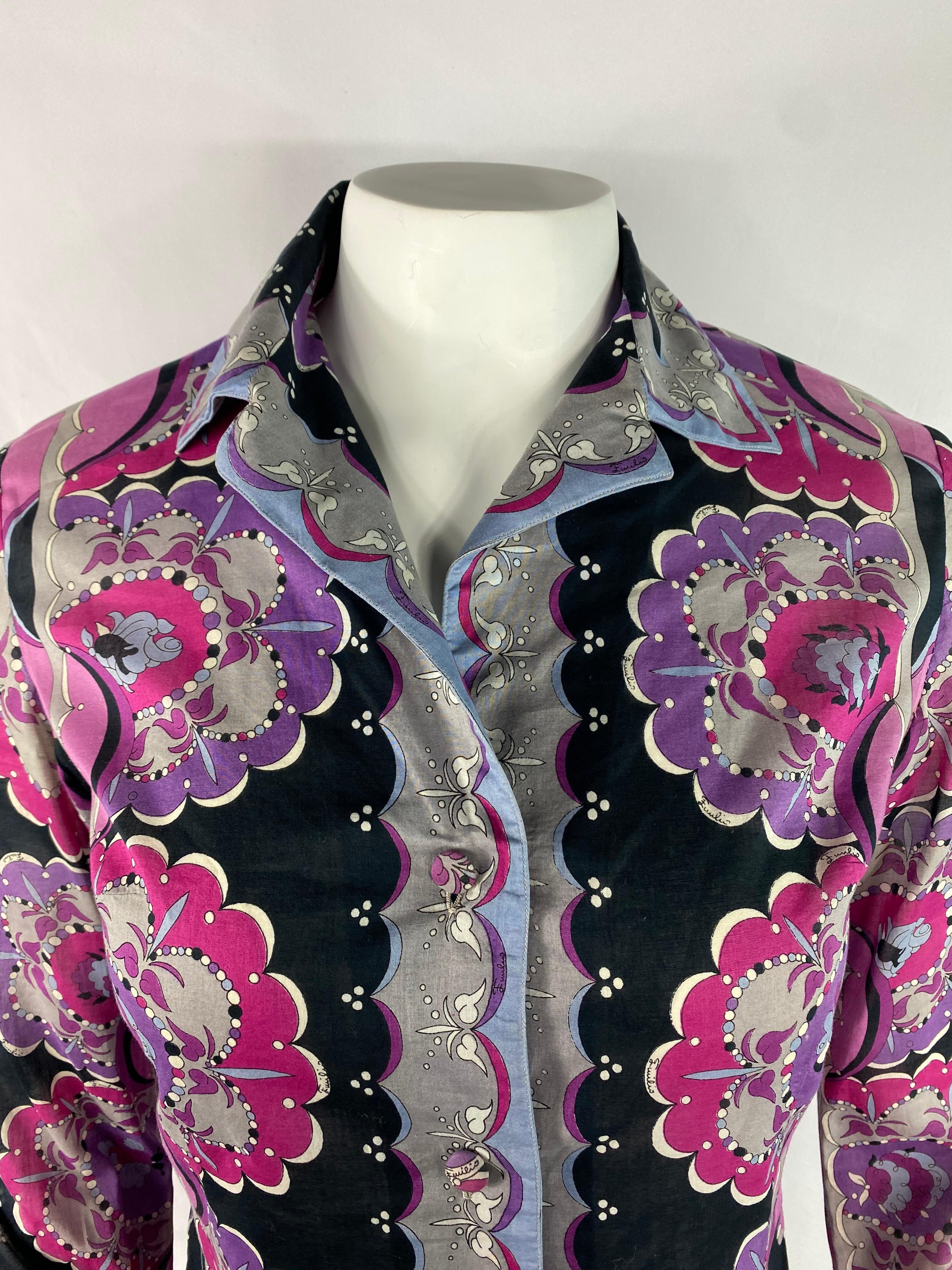 Emilio Pucci Lila und mehrfarbiges Button Down-Hemd, Größe 10 (Schwarz) im Angebot