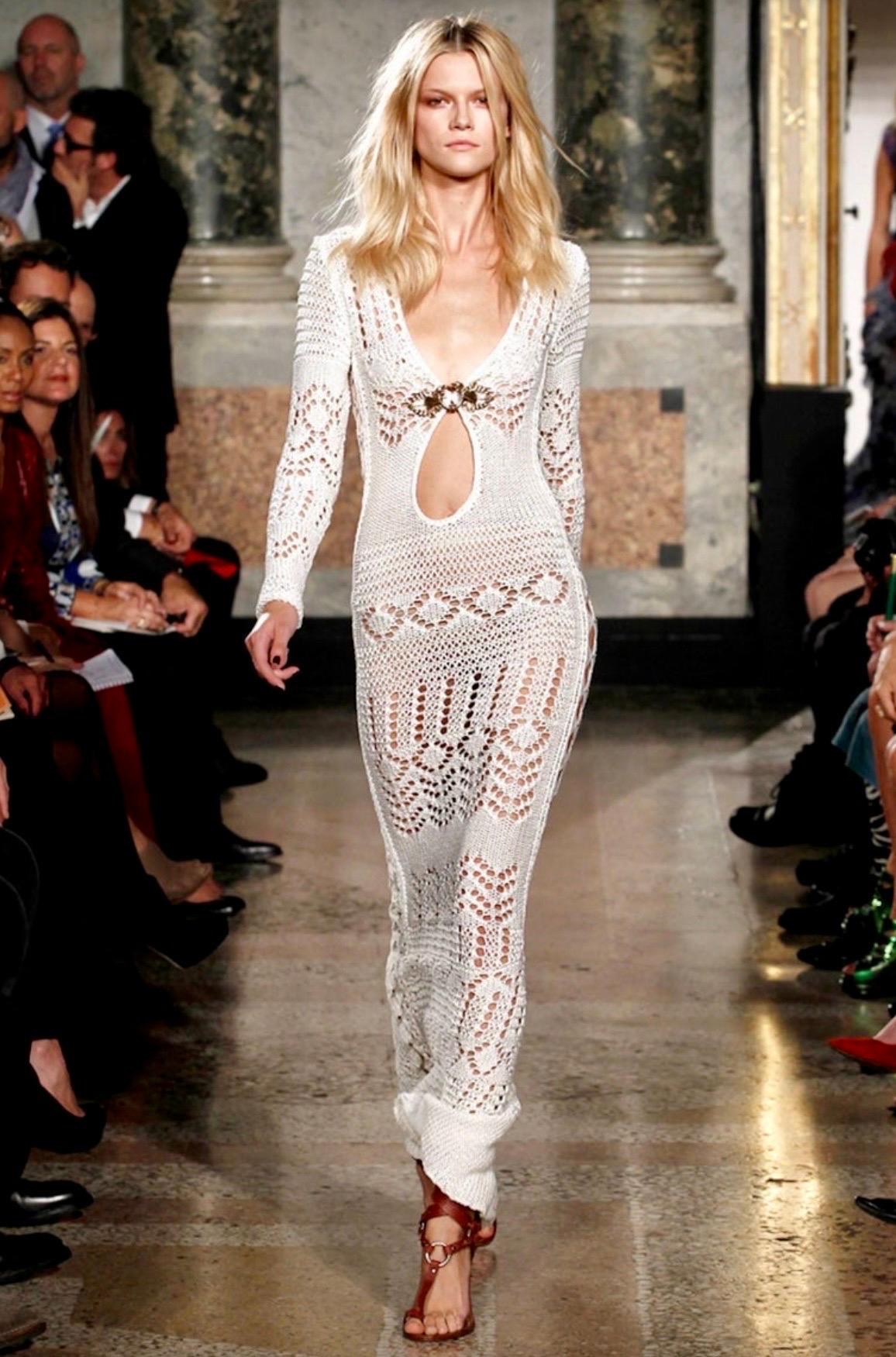 Emilio Pucci S/S 2011 Runway Unworn Embellished Cutout Crochet Open Knit Dress For Sale 8