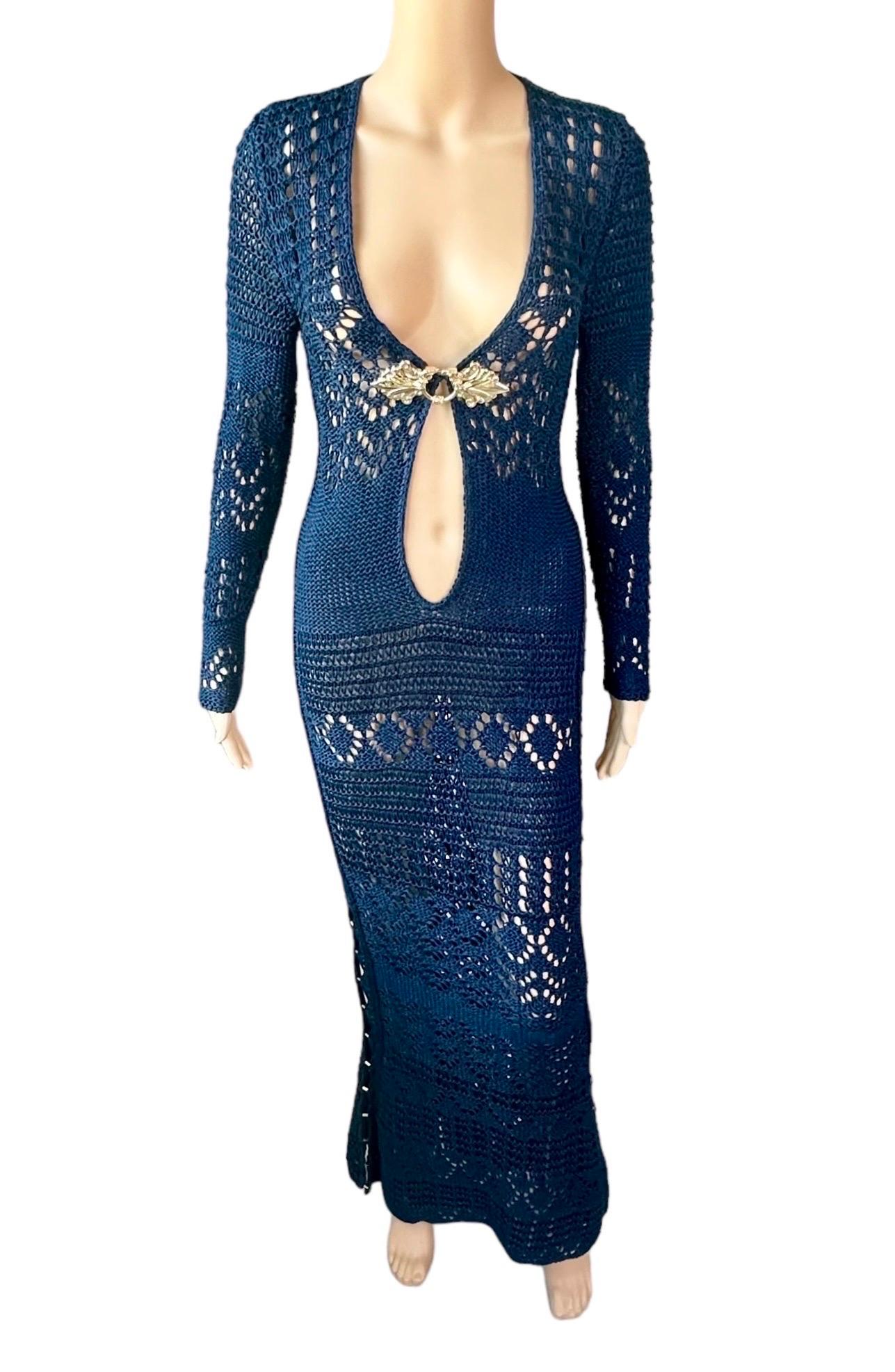 Emilio Pucci S/S 2011 Runway Unworn Embellished Cutout Crochet Open Knit Maxi Dress 

Look 8 from the Spring 2011 Collection by Peter Dundas. (in ivory color)

Condition: Unworn however the main brand tag has fallen off.