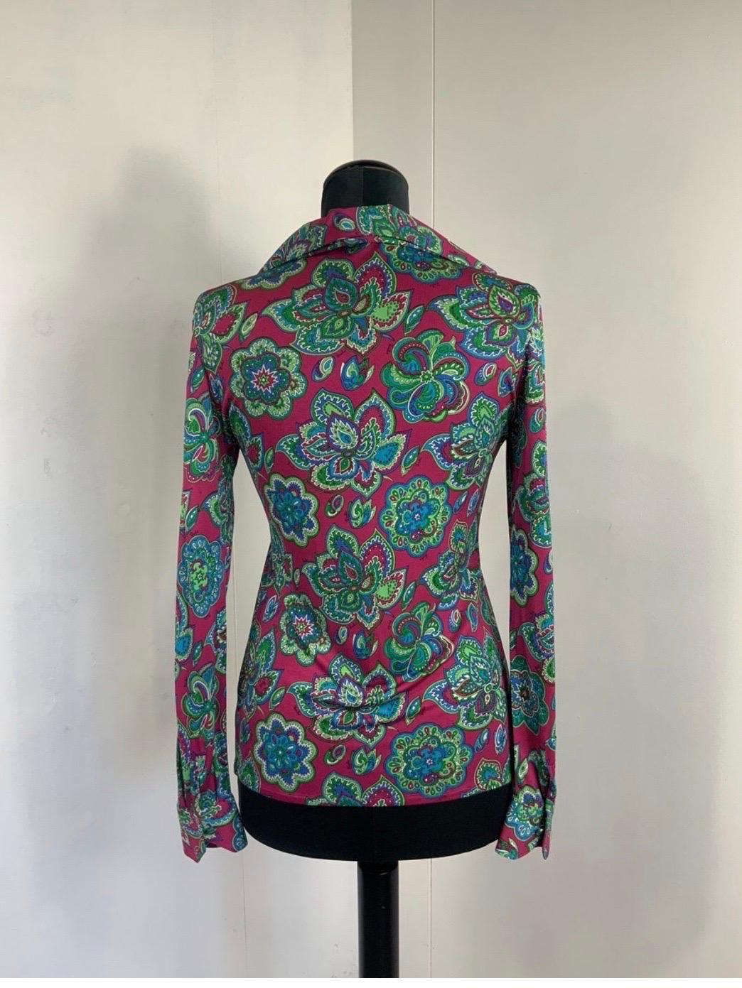 Women's or Men's Emilio Pucci shirt For Sale