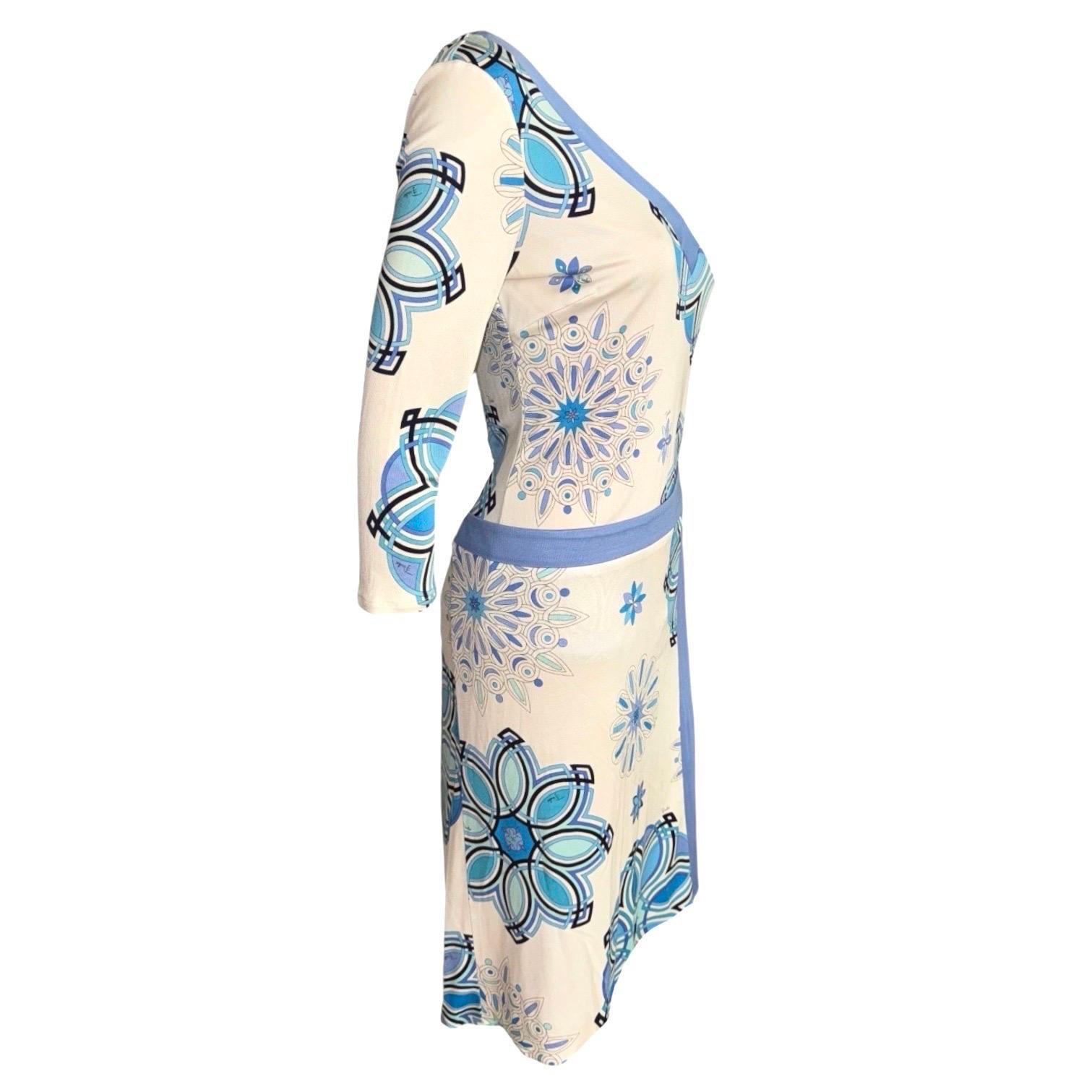 Emilio Pucci Signature Print Seda Top Falda Traje Conjunto Como Vestido M en Bueno estado para la venta en Switzerland, CH
