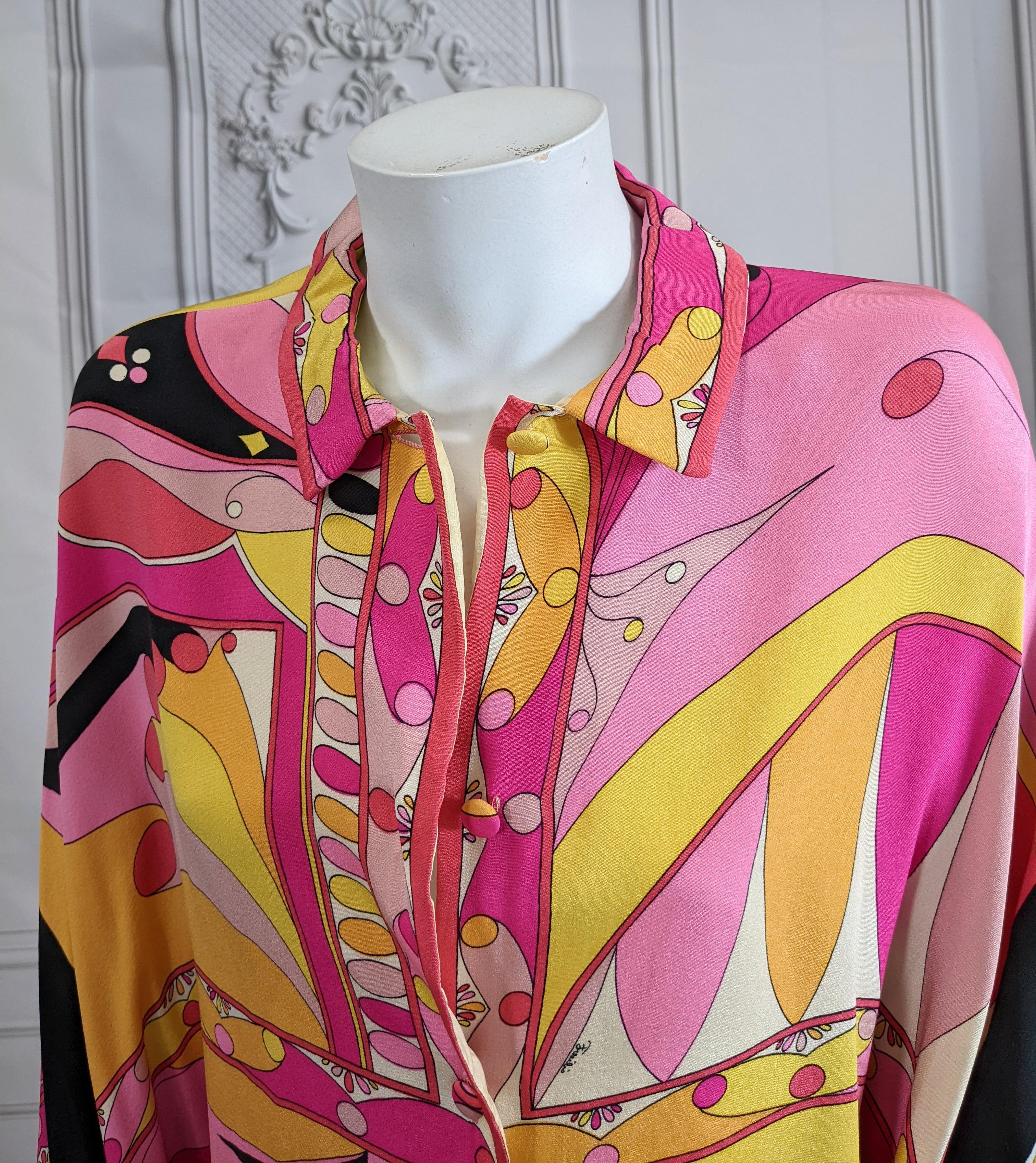 Emilio Pucci Seidenkrepp-Bluse mit Batflügeln im Angebot 6