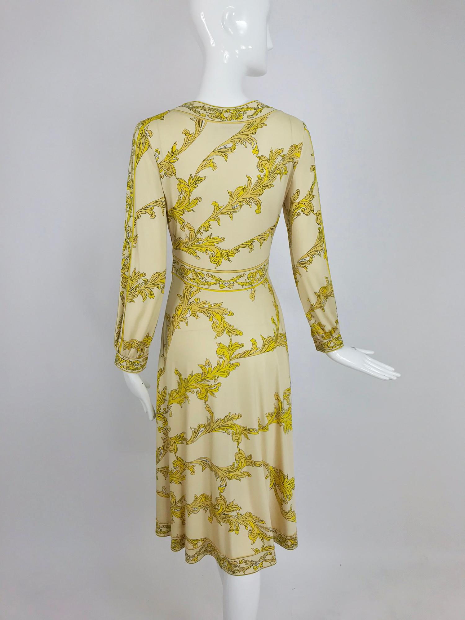 Emilio Pucci Silk jersey Print V Neck Dress 1970s 6