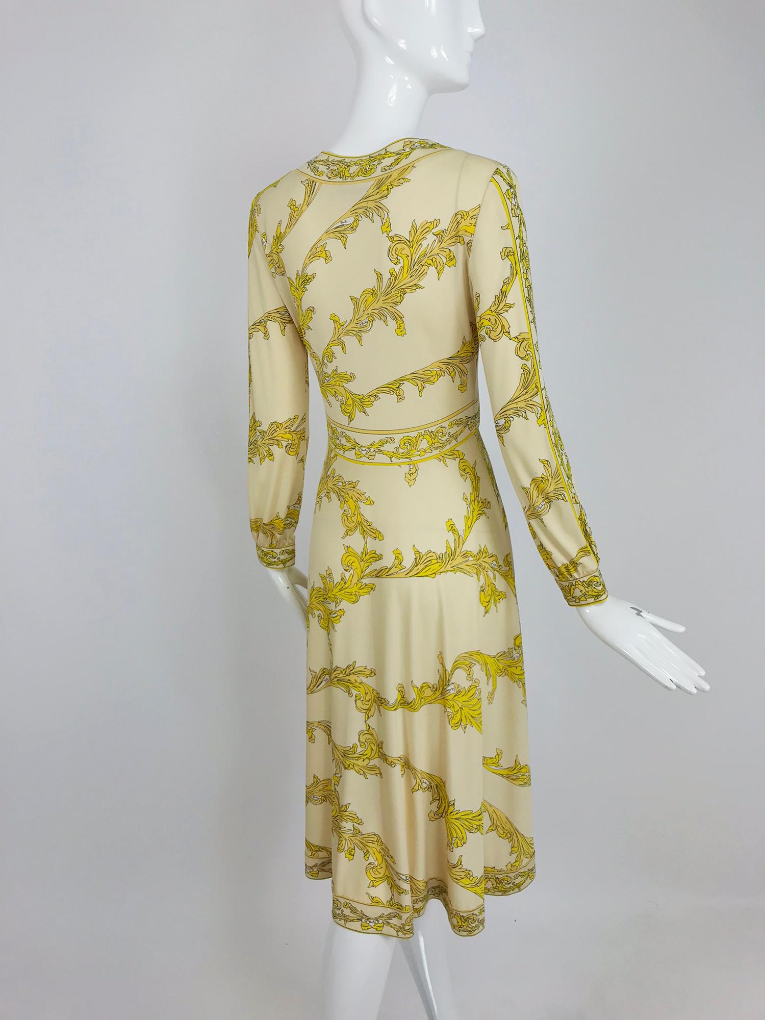Emilio Pucci Silk jersey Print V Neck Dress 1970s 8