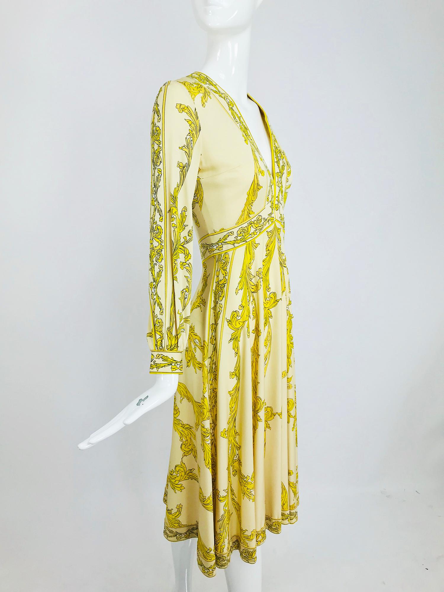 Women's Emilio Pucci Silk jersey Print V Neck Dress 1970s