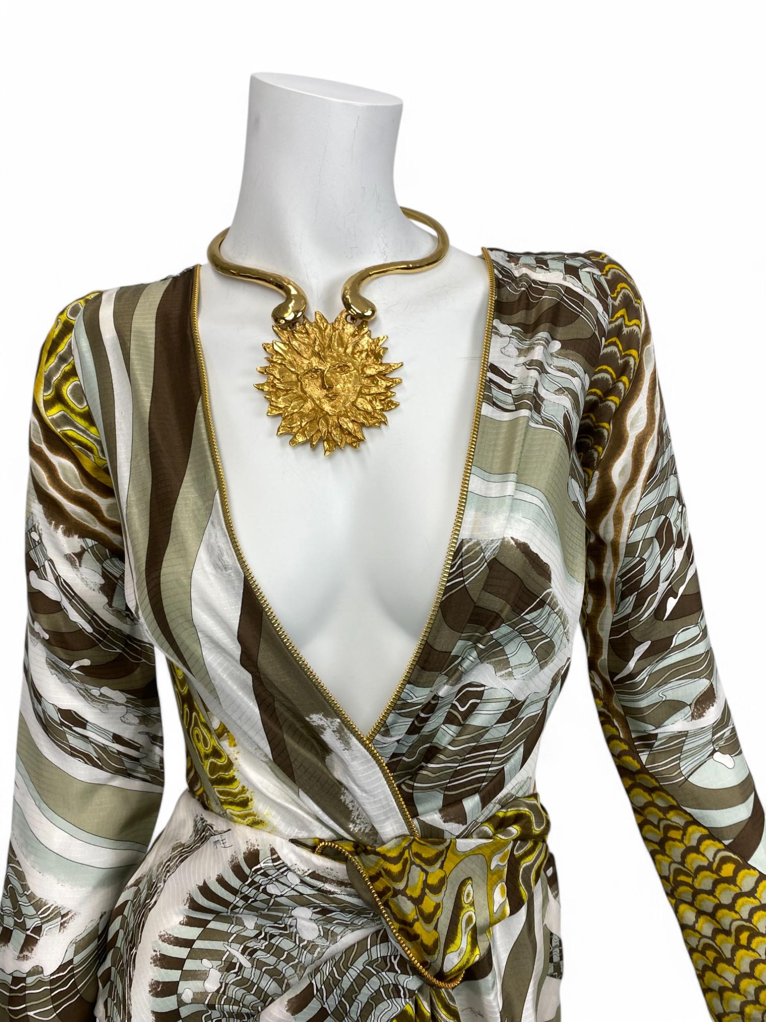 Emilio Pucci Silk Plunge Neckline Mini Dress with Zipper Detail Sz: 40 NWT For Sale 6