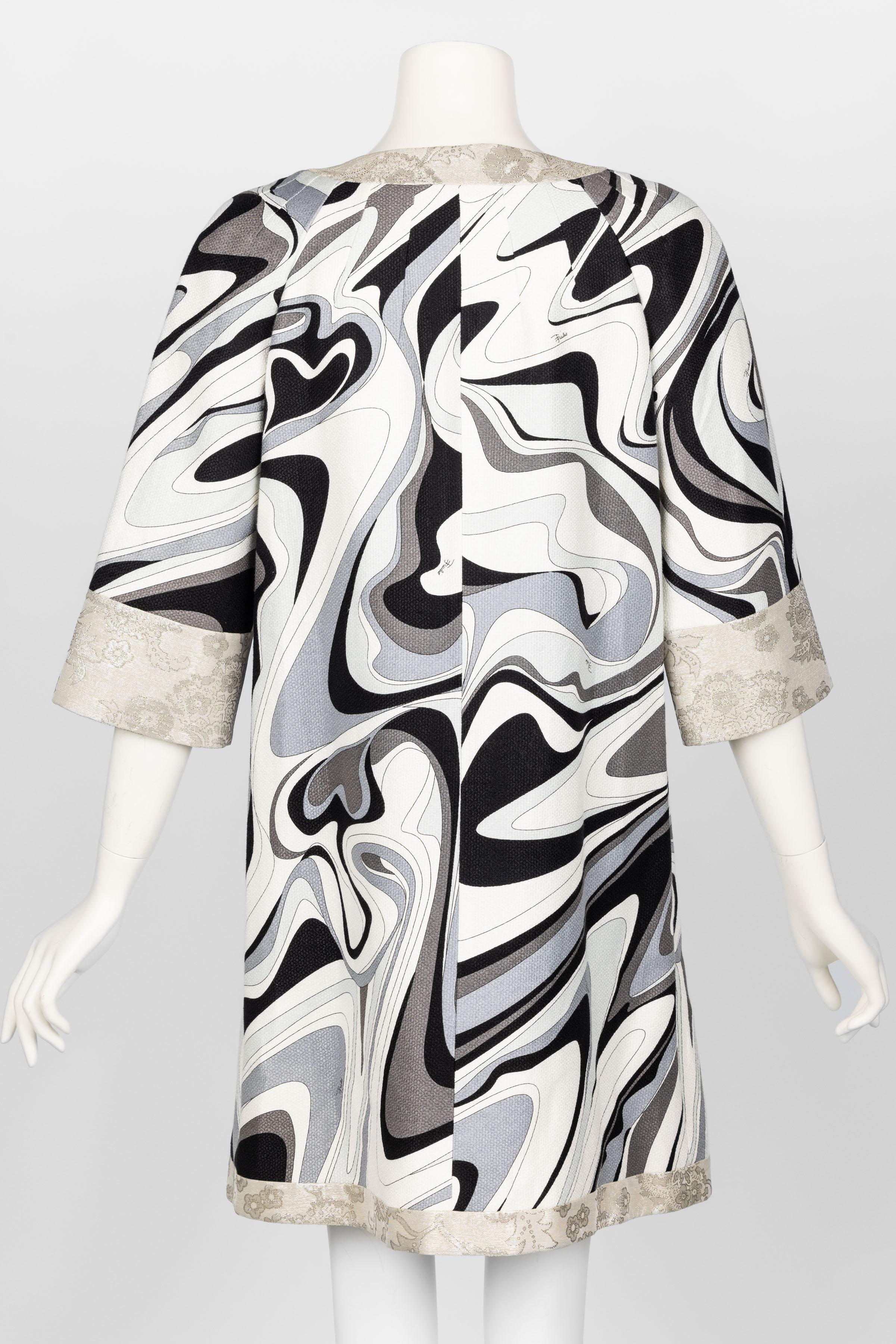 Emilio Pucci Silver Black Print Spring 2007 Runway Evening Coat For Sale 2