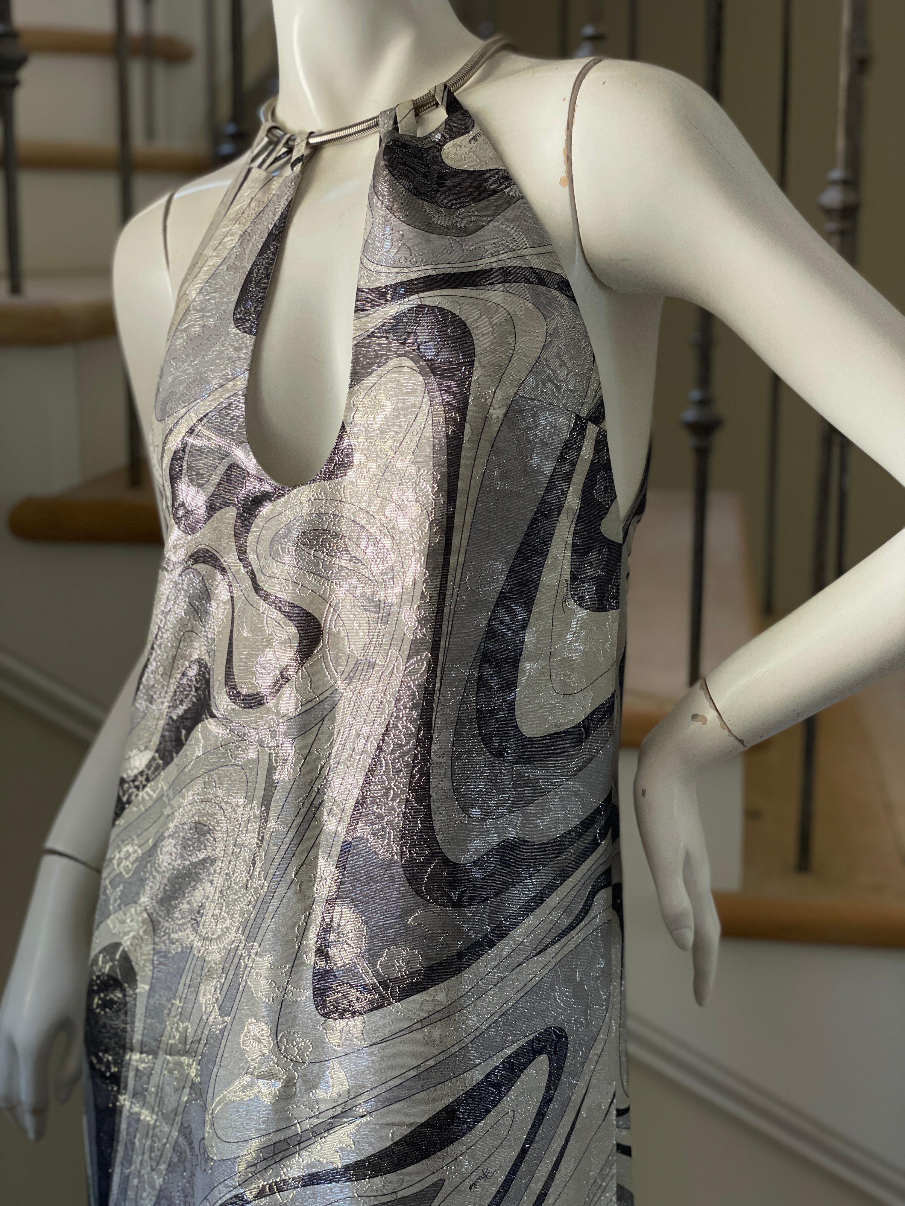 Emilio Pucci Lacroix Era Silver Silk Sixties Style Dress with Snake Chain Collar.
So Edie Sedgewick, please use the zoom feature to see details.
Size 36 It US 8
Bust 34