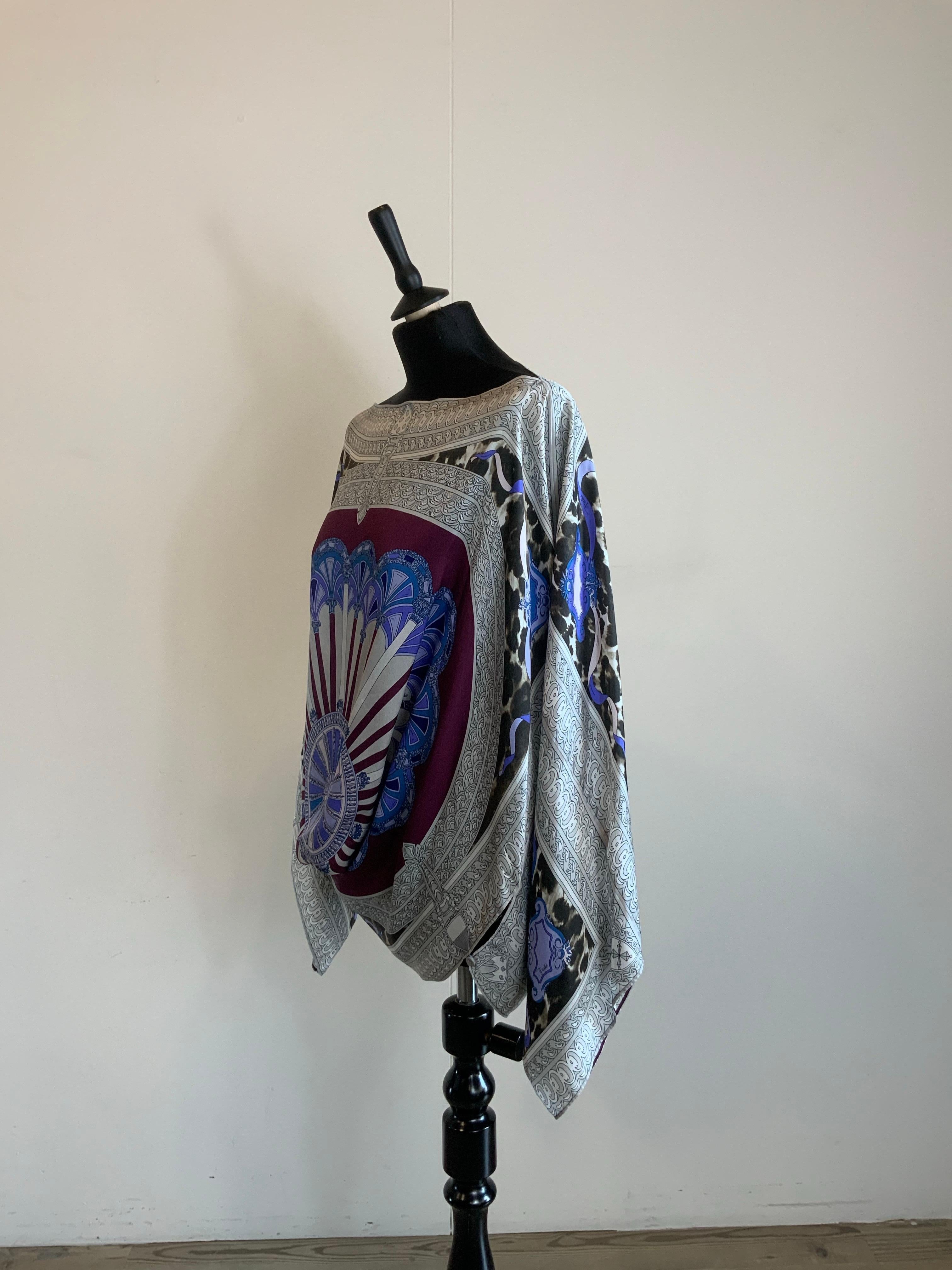 Emilio Pucci - Tunica estiva in seta borgogna In condizioni ottime in vendita a Carnate, IT
