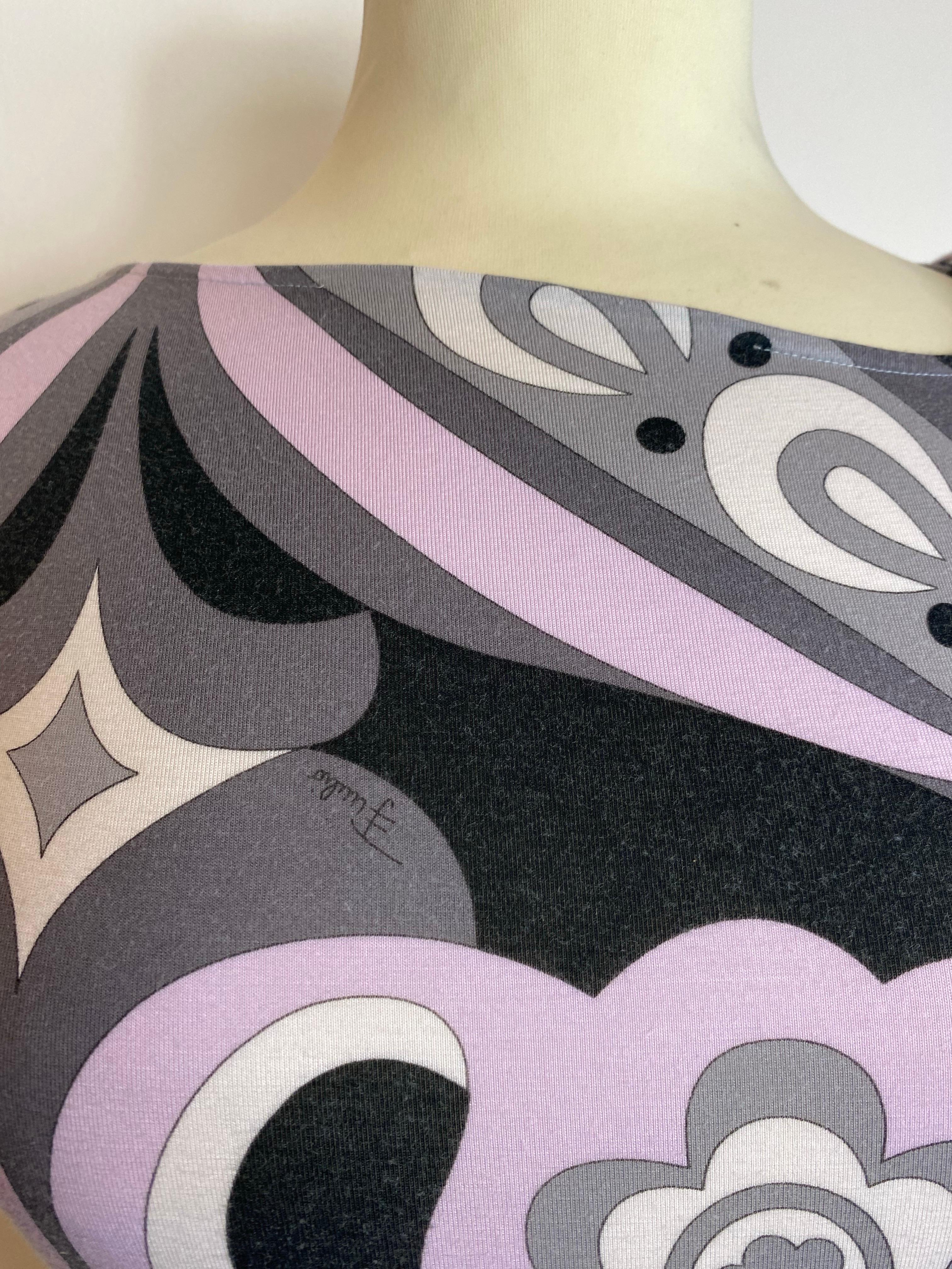 Emilio Pucci Oberteil in Grau- und Rosatönen. im Zustand „Gut“ in Carnate, IT