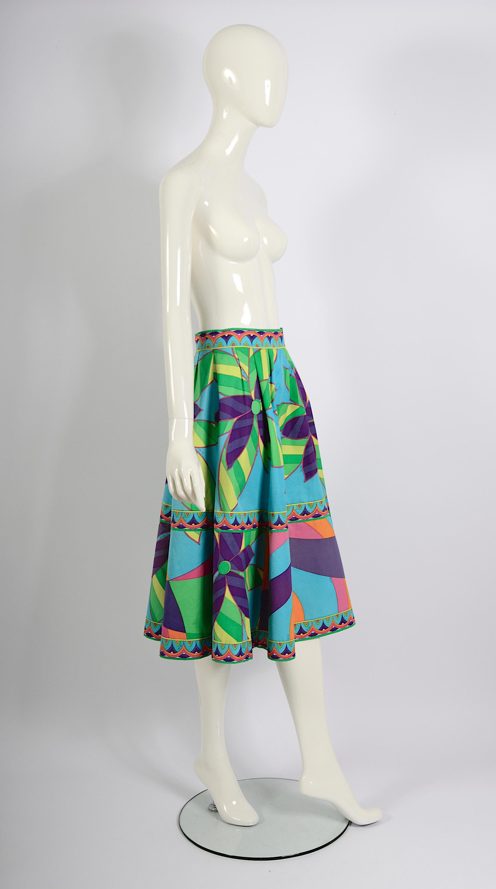 Emilio Pucci vintage 1960s signed flower print cotton circle skirt. For Sale 7