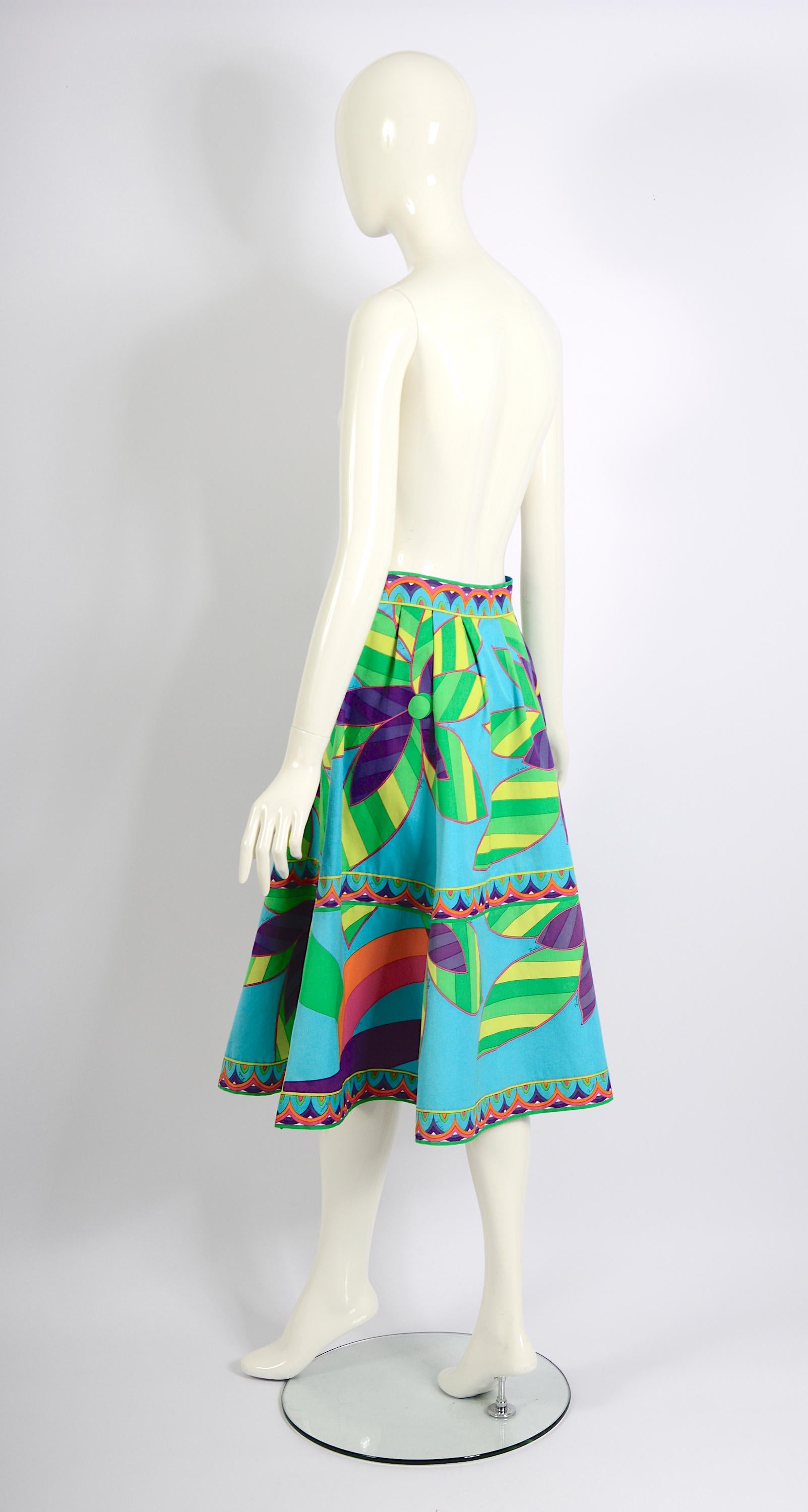 Emilio Pucci vintage 1960s signed flower print cotton circle skirt. For Sale 3