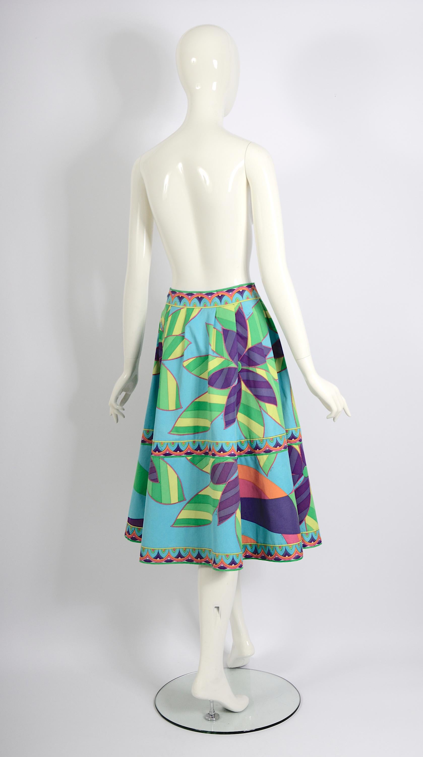 Emilio Pucci vintage 1960s signed flower print cotton circle skirt. For Sale 4