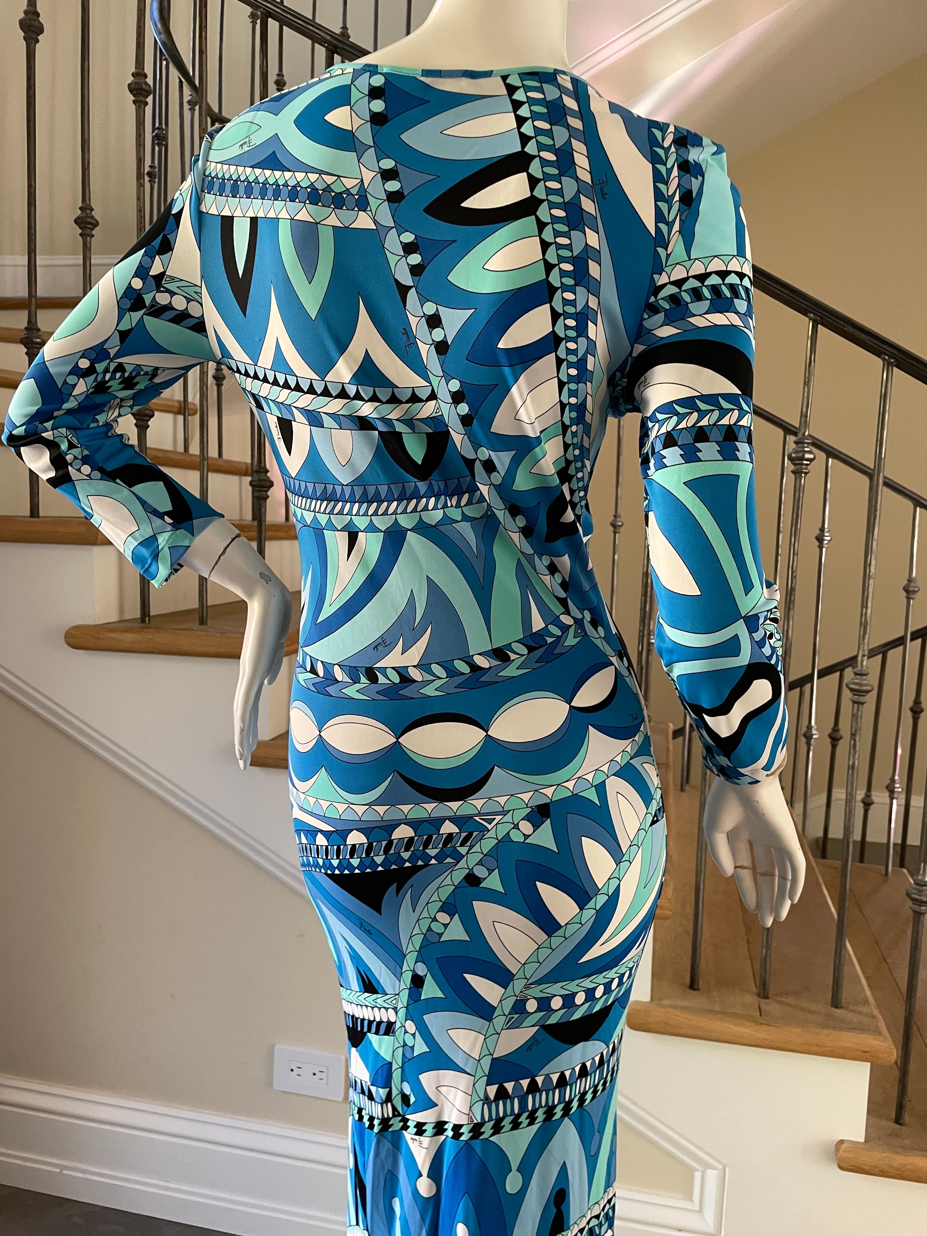 Emilio Pucci Vintage Plunging Blue Long Sleeve Low Cut Maxi Dress  In Excellent Condition For Sale In Cloverdale, CA