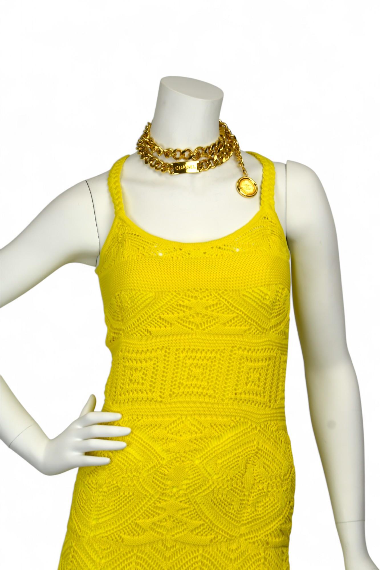 Emilio Pucci Yellow Crochet Knit Long Dress with Slip  Size US S  Resort-Ready In Excellent Condition For Sale In West Hartford, CT