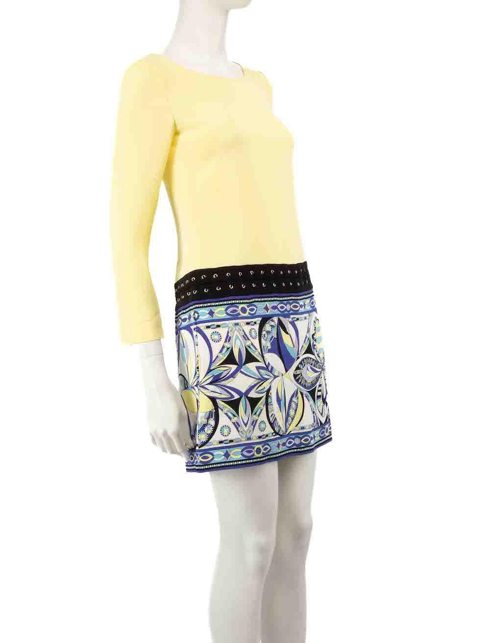CONDITION is Very good. Minimal wear to dress is evident. Minimal wear to the fabric surface with one or two very small, light discoloured marks at the centre front near the waistband on this used Emilio Pucci designer resale item.
 
 
 
 Details
 
