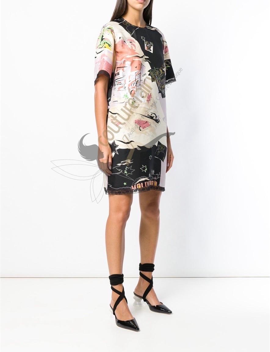 EMILIO PUCCI Robe tunique droite Hollywood imprimée signature multicolore en soie 44 en vente 12