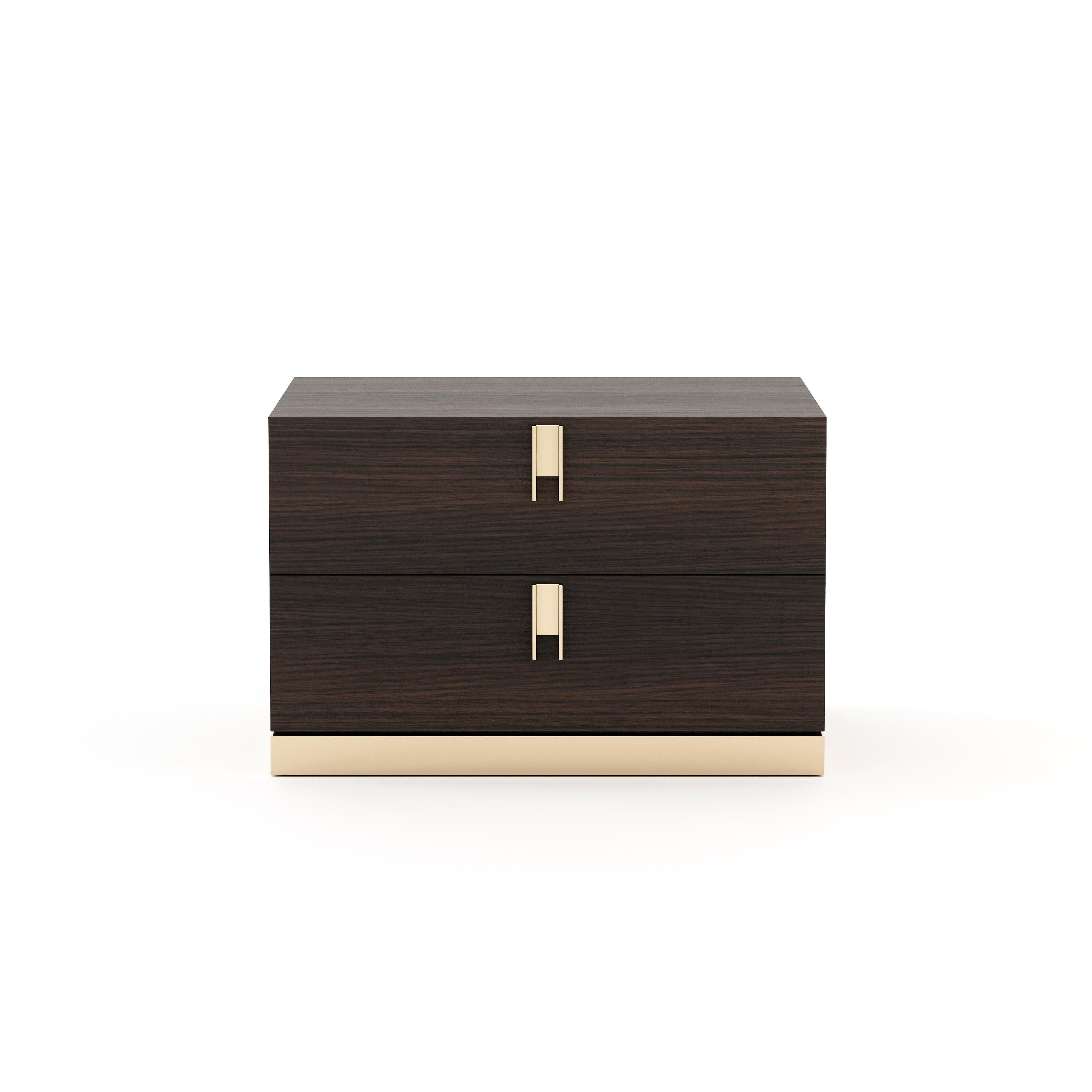 Emily bedside table adds visual softness into the bedroom. This timeless nightstand in smooth wood features two soft-closing drawers positioned on a contrasting metal base. Each drawer has one metal handle.


* Available in different