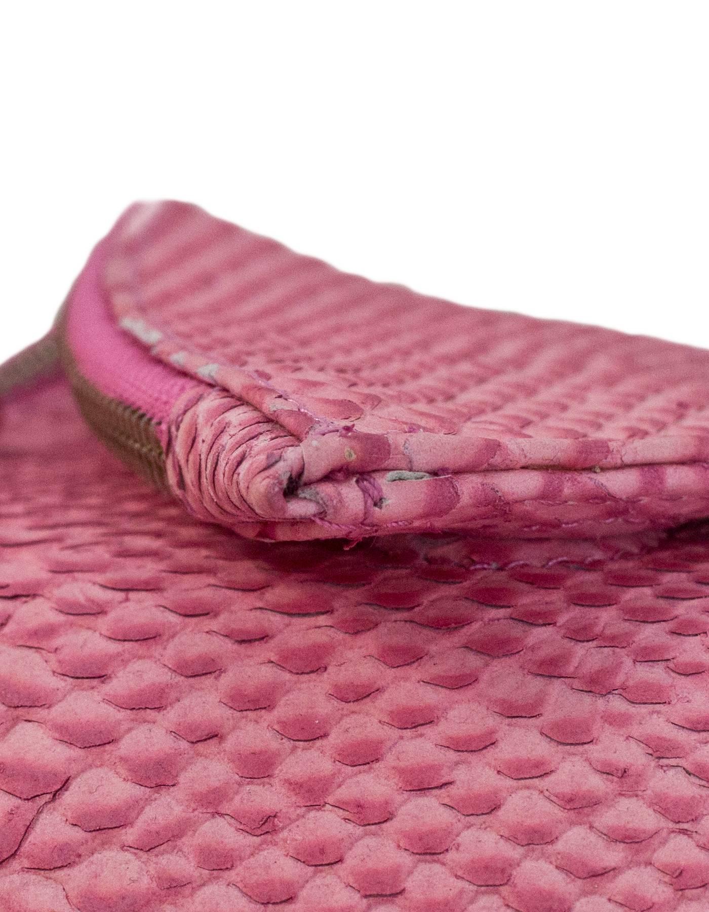 Emily Cho Pink Embossed Snakeskin Folded Clutch Bag, In Good Condition In New York, NY