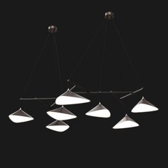 Lustre Emily Group of Seven en acier avec finition en bronze foncé par MOSS Objects