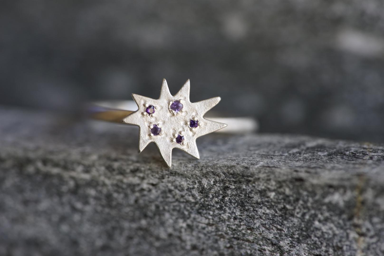 Contemporary Emily Kuvin Amethyst and Silver Ring