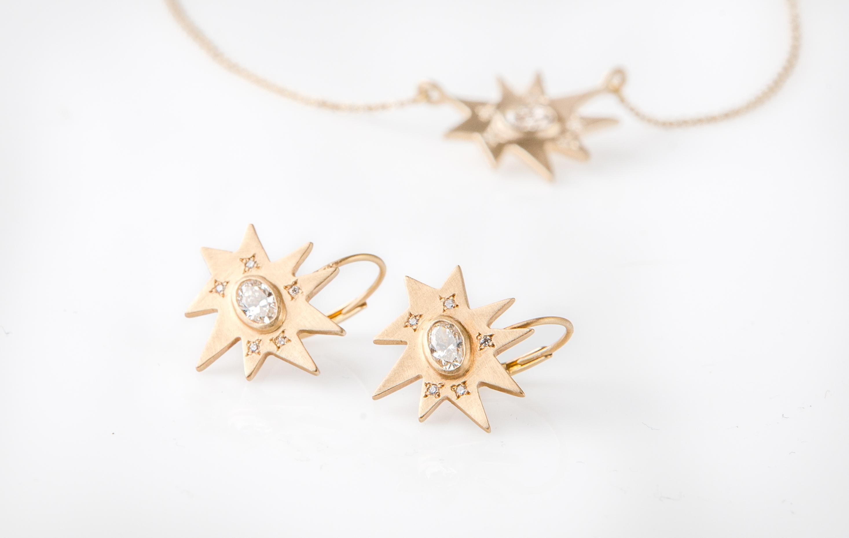 Emily Kuvin Bio-Ohrringe aus Gold und halber Karat Diamant auf befestigten französischen Drahtdrähten (Ovalschliff) im Angebot
