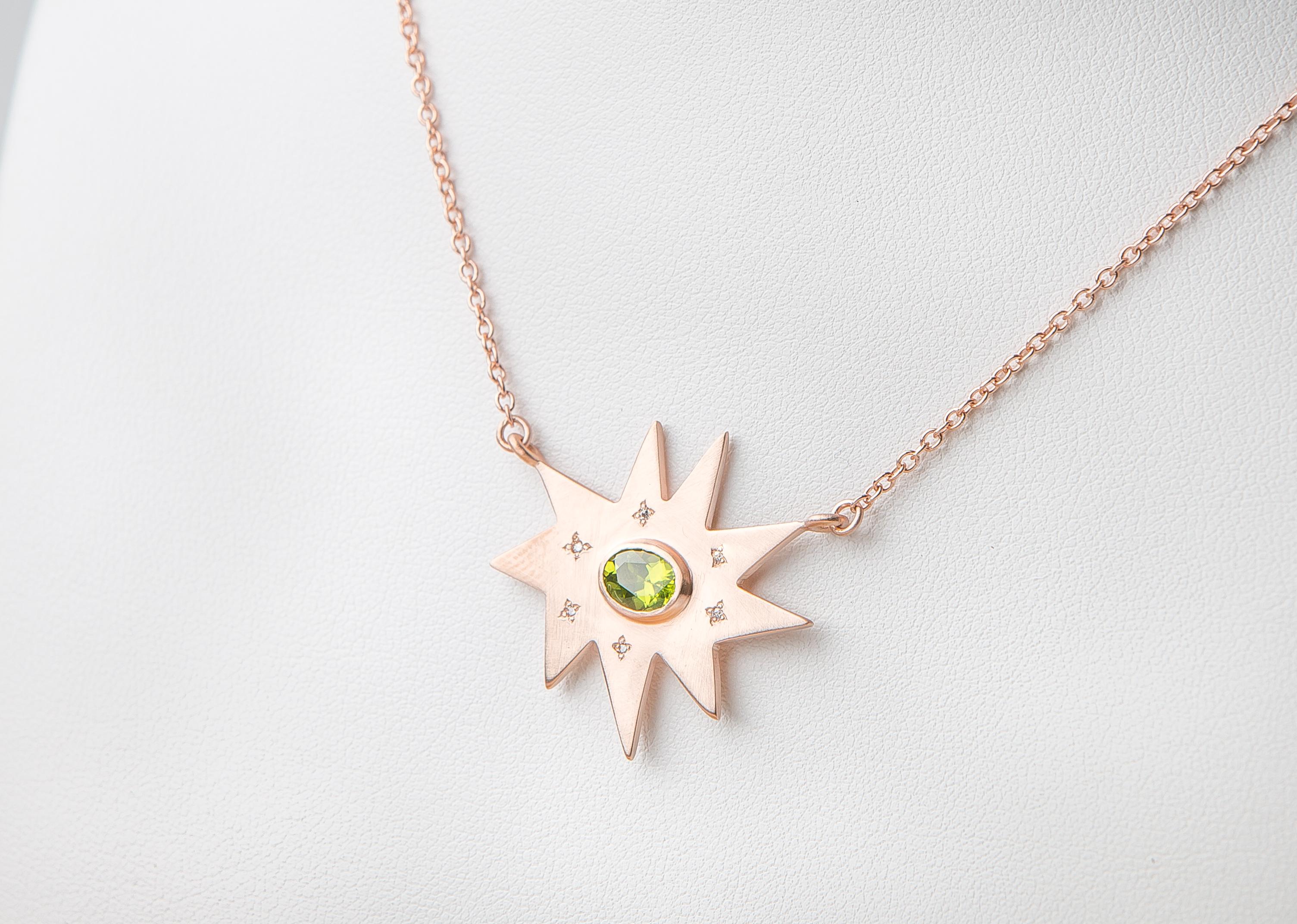 Classic and stunning. Our iconic matte rose gold organic star shape Stella necklace features our signature diamond dusting and a vibrant peridot center. Hanging on a substantial rose gold chain, this colorful piece is luxe and weighty. 

KAPOW! The