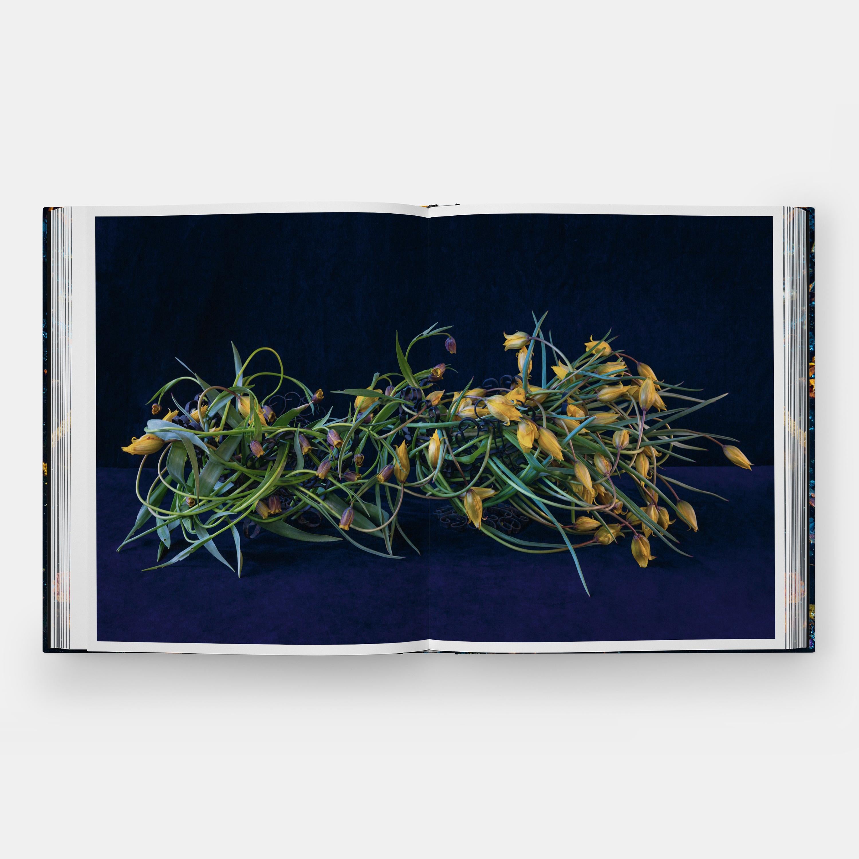Emily Thompson Flowers In New Condition For Sale In New York, NY