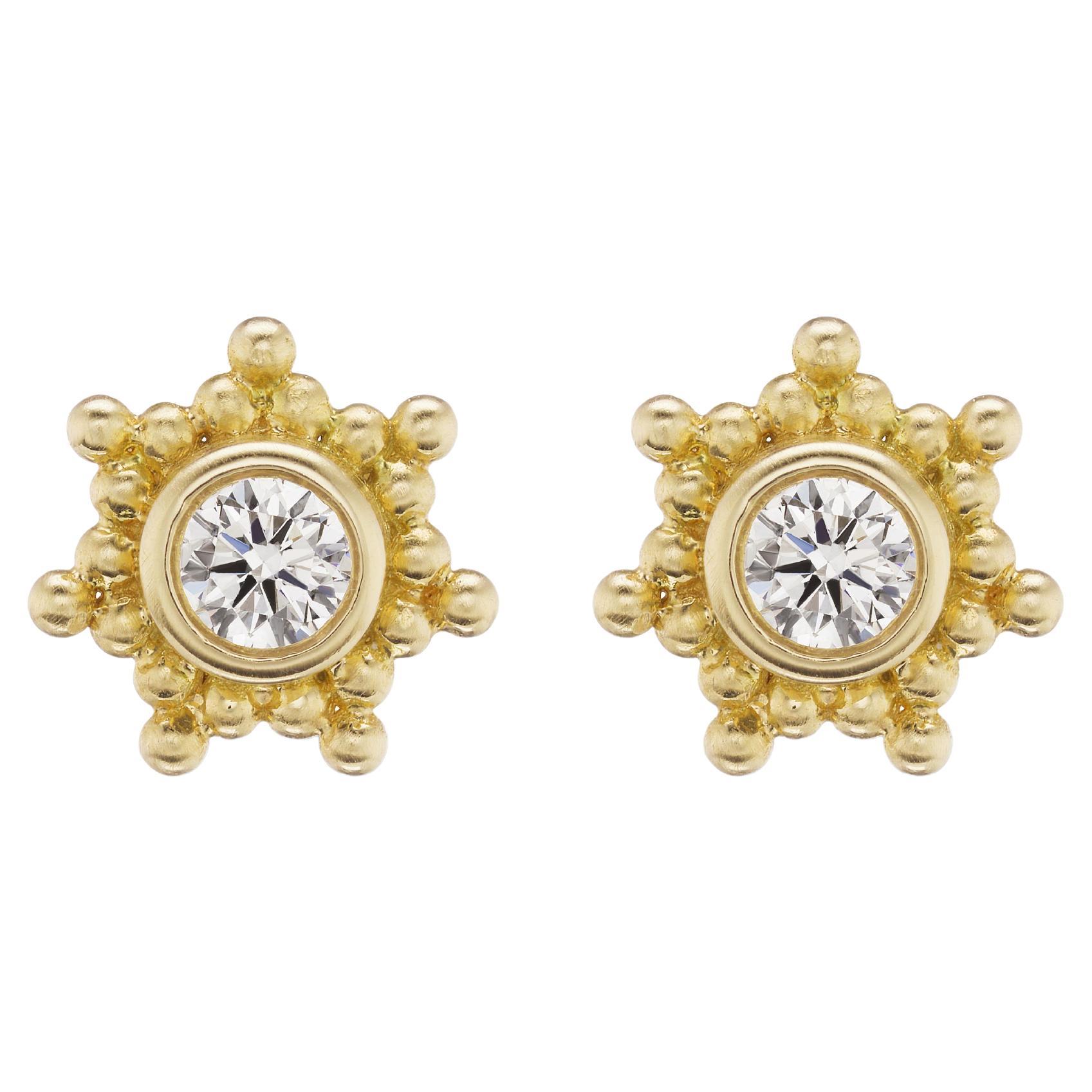 Granium Star Earrings in Diamond For Sale