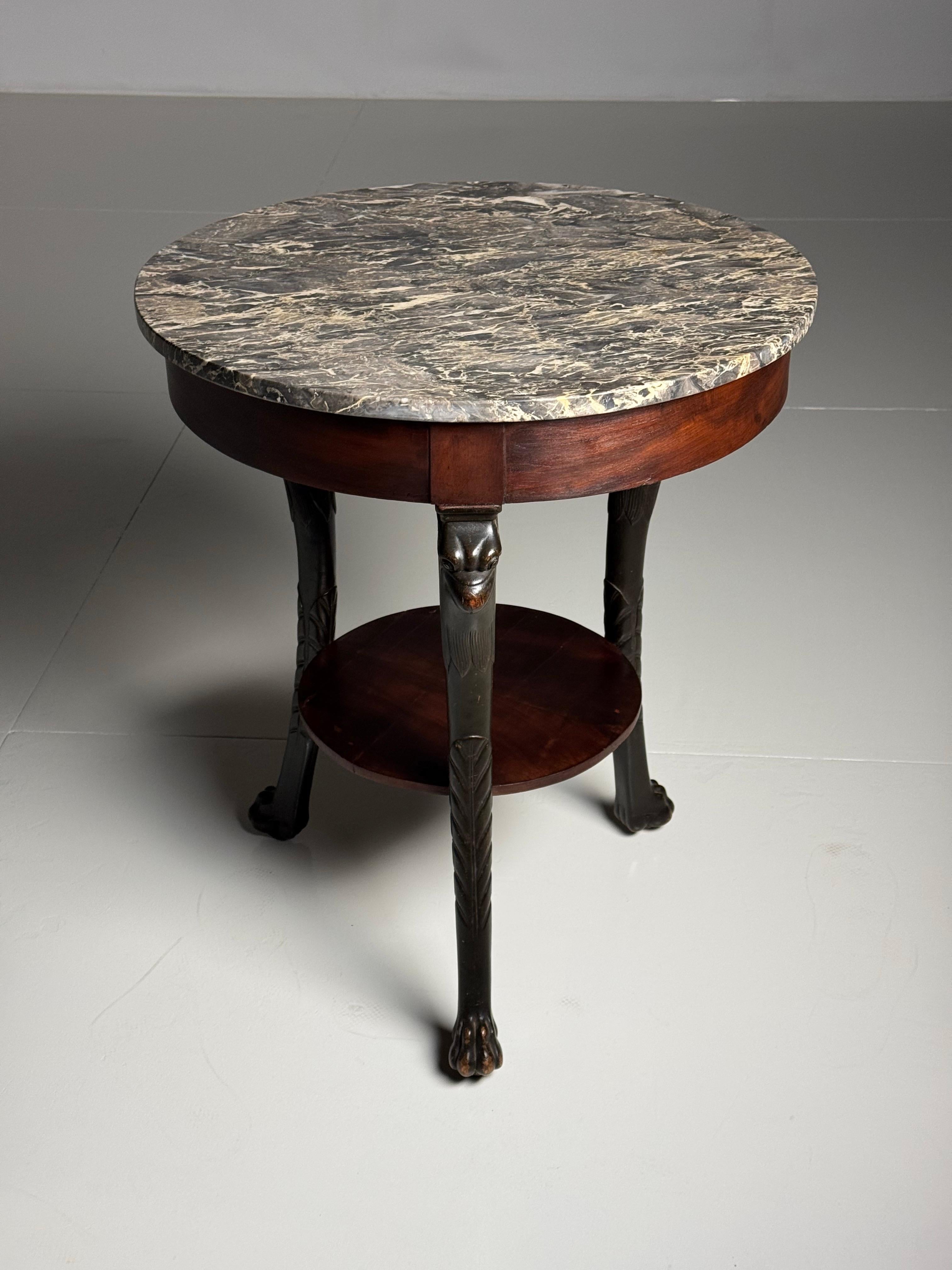 Table tripode Emire avec têtes Griffin en vente 1