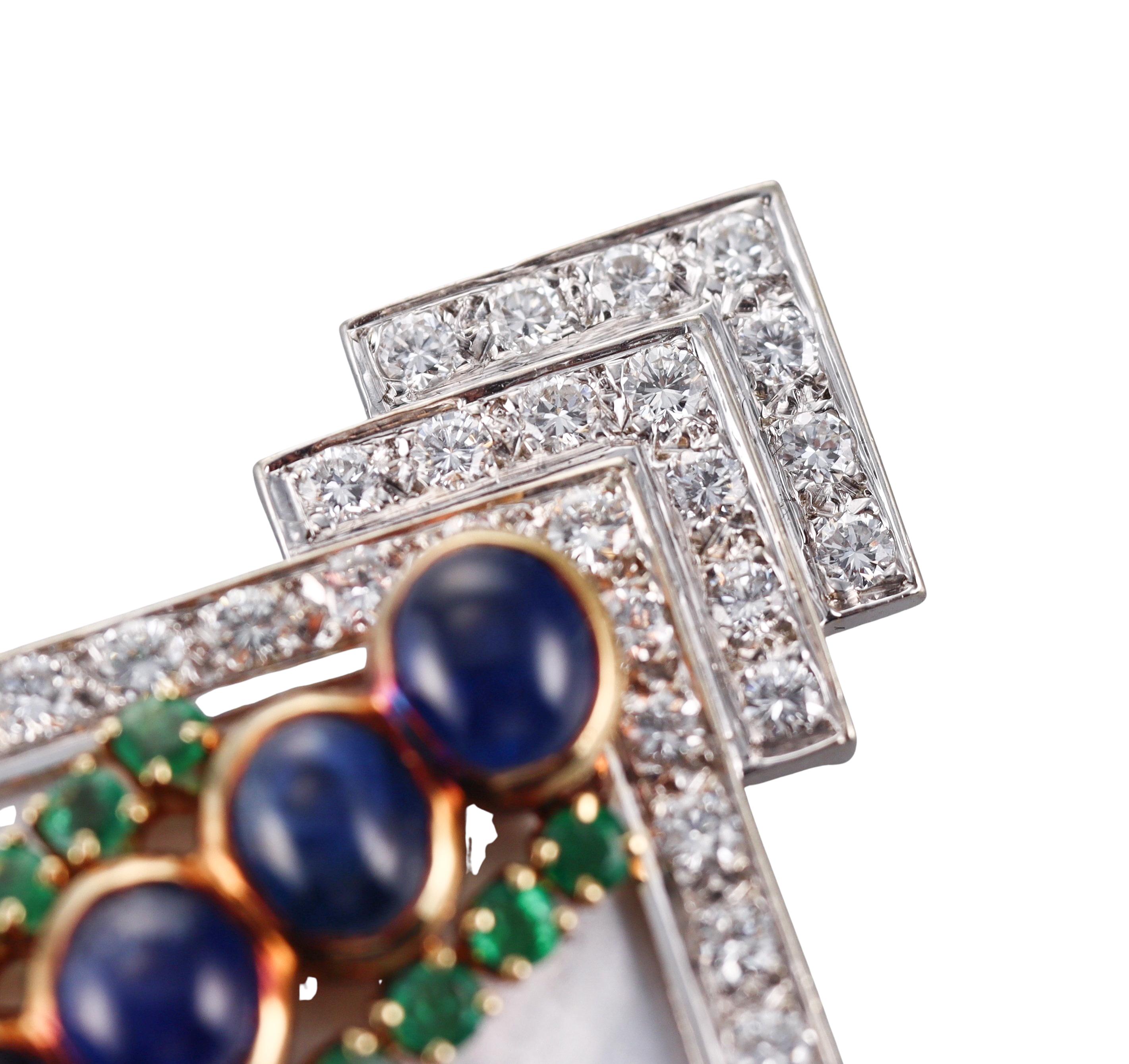 Emis Sapphire Emerald Diamond Mother of Pearl Gold Brooch In Excellent Condition For Sale In New York, NY