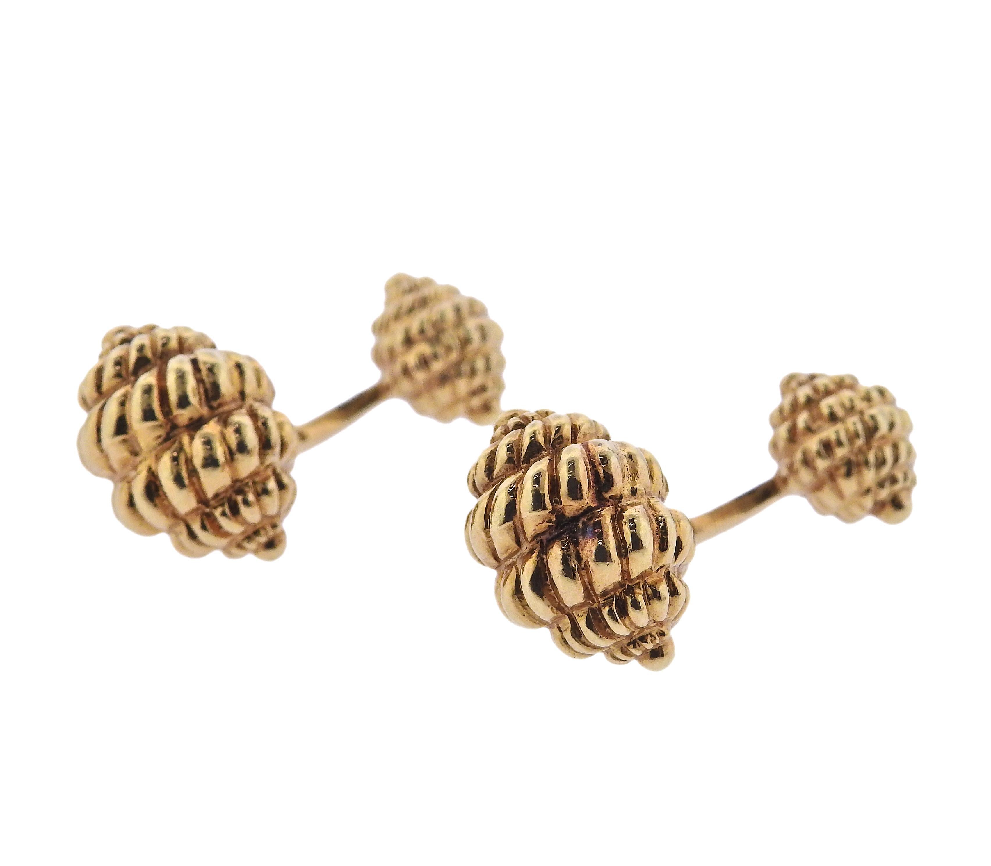 Emis Yellow Gold Woven Cufflinks Stud Set In Excellent Condition For Sale In New York, NY