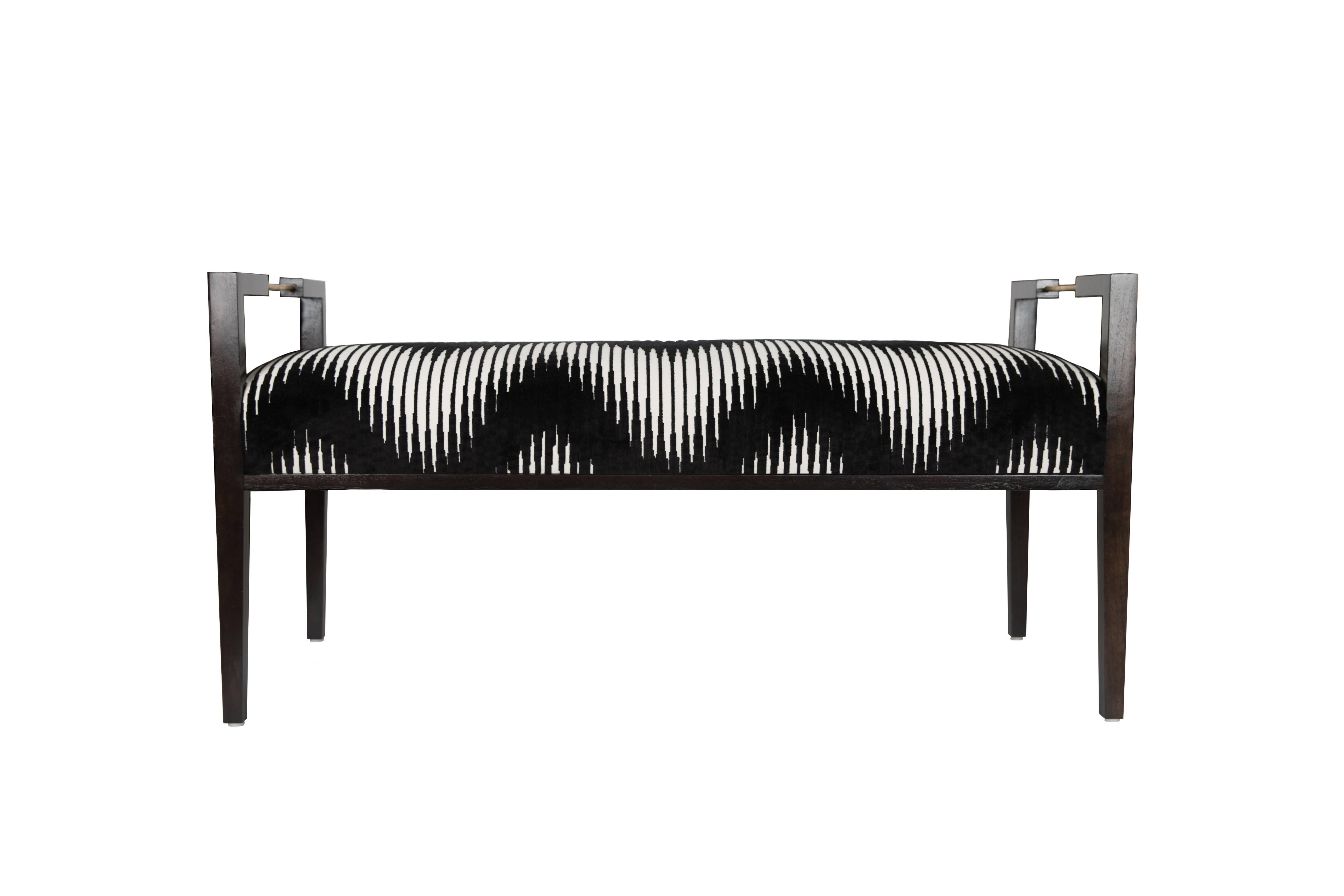 Ottone Emma Bench in vendita