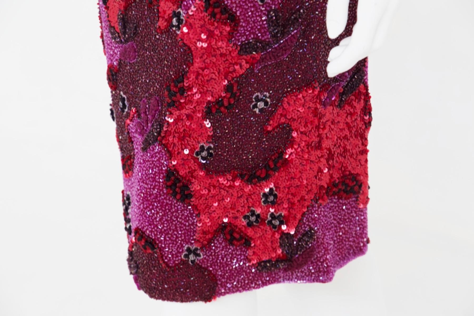 Emma Black Vintage Fuchsia Skirt w Beaded Flowers In Good Condition For Sale In Milano, IT