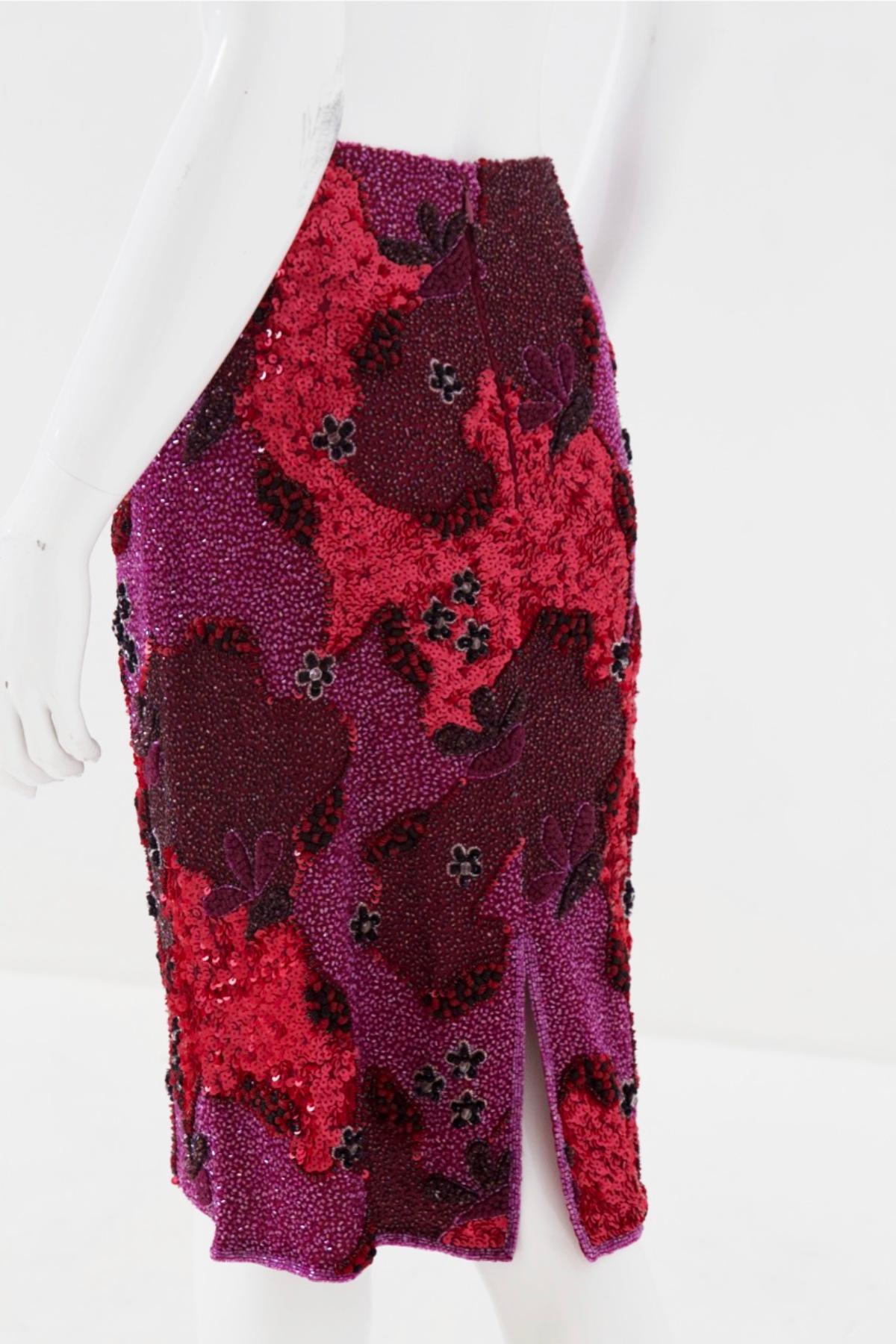 Women's Emma Black Vintage Fuchsia Skirt w Beaded Flowers For Sale